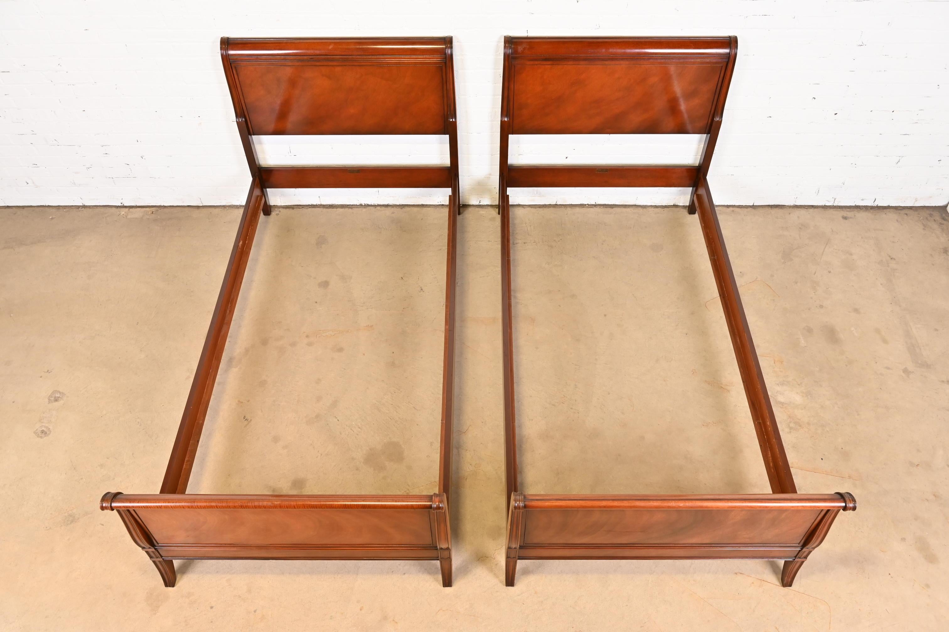 Regency Carved Mahogany Twin Size Sleigh Beds by Fallon & Hellen, circa 1930s 2