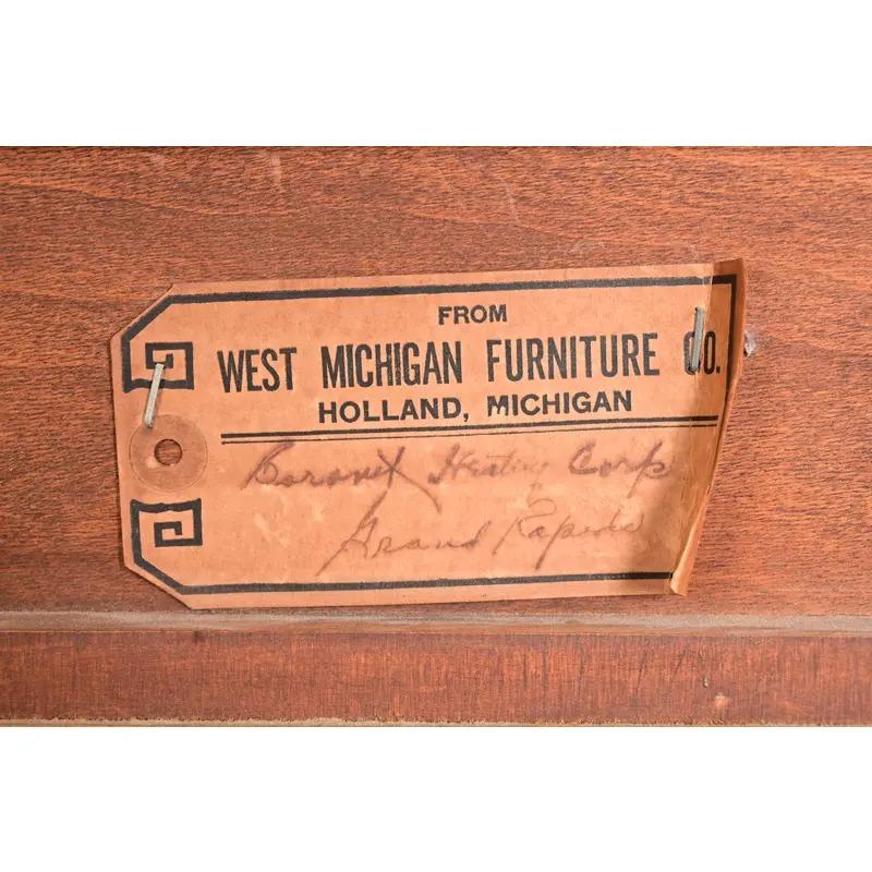 Regency Carved Mahogany Wall Mirror by West Michigan Furniture Co., Circa 1940s For Sale 6