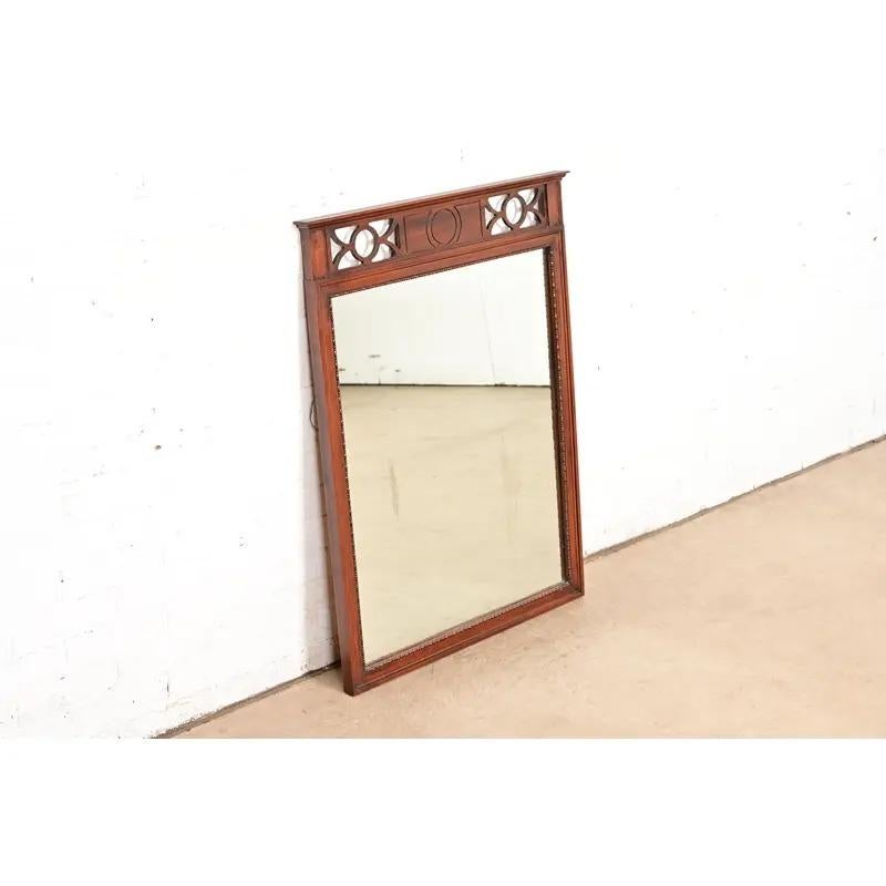 Regency Carved Mahogany Wall Mirror by West Michigan Furniture Co., Circa 1940s For Sale 11