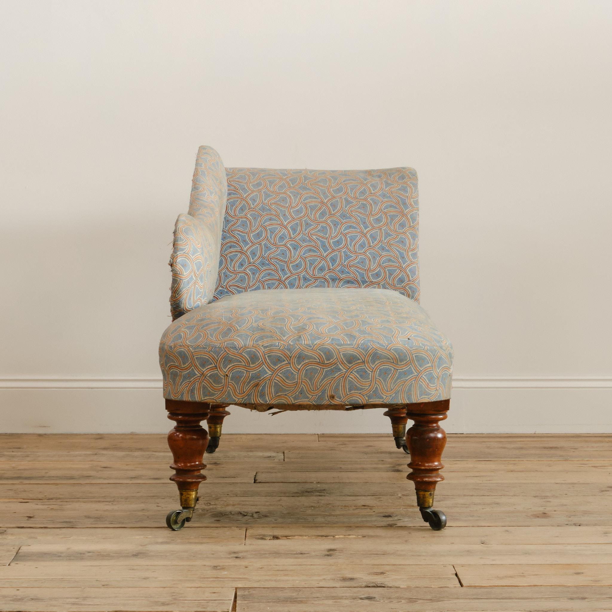 Regency Chaise Longue in Original Fabric In Fair Condition In Batley, GB