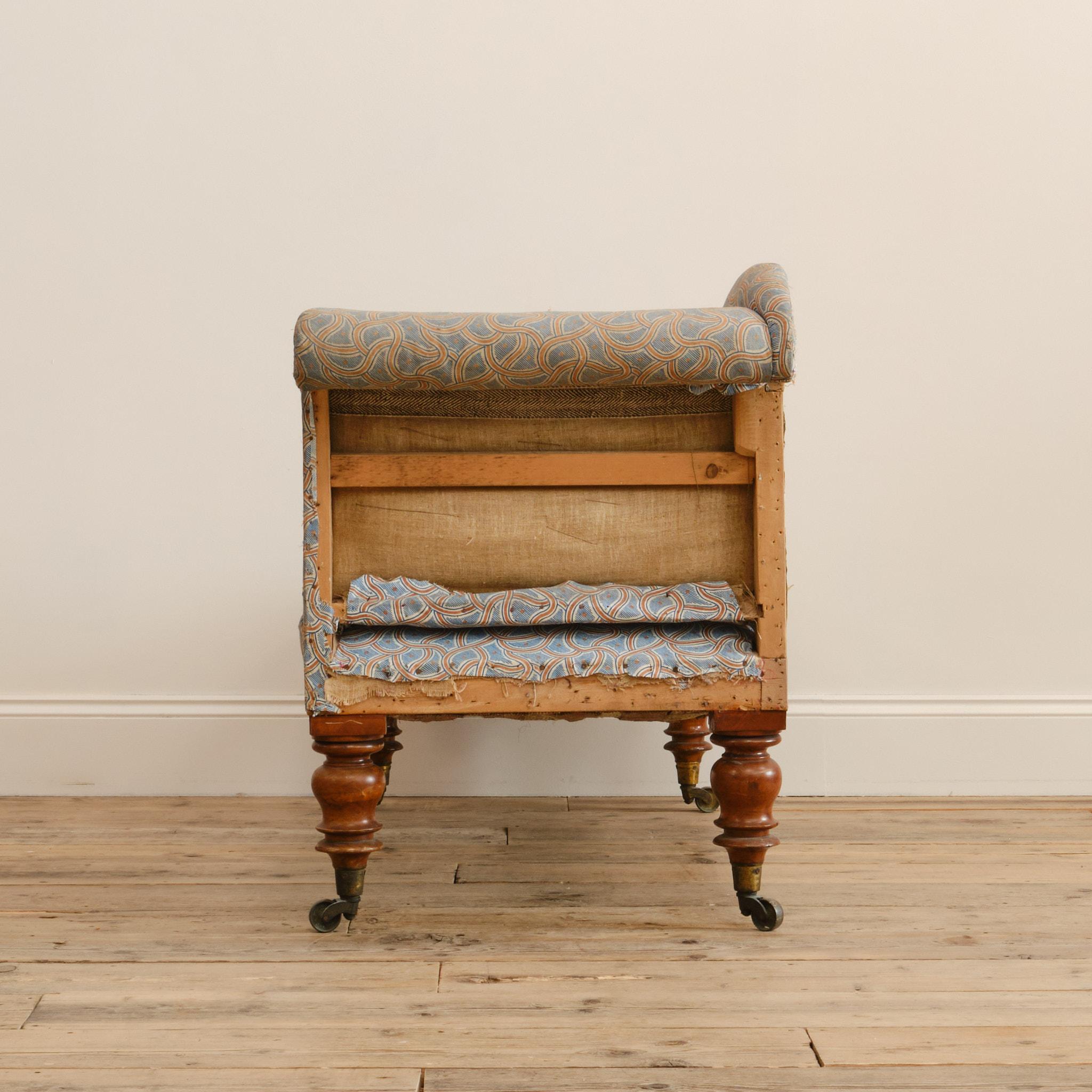 Regency Chaise Longue in Original Fabric 2