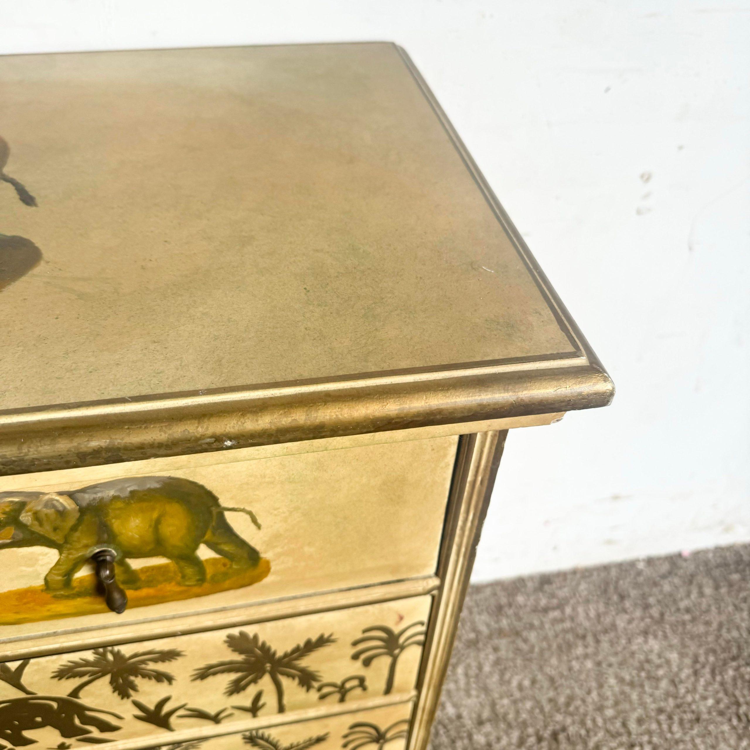 Commode Regency avec éléphants peints à la main en vente 1