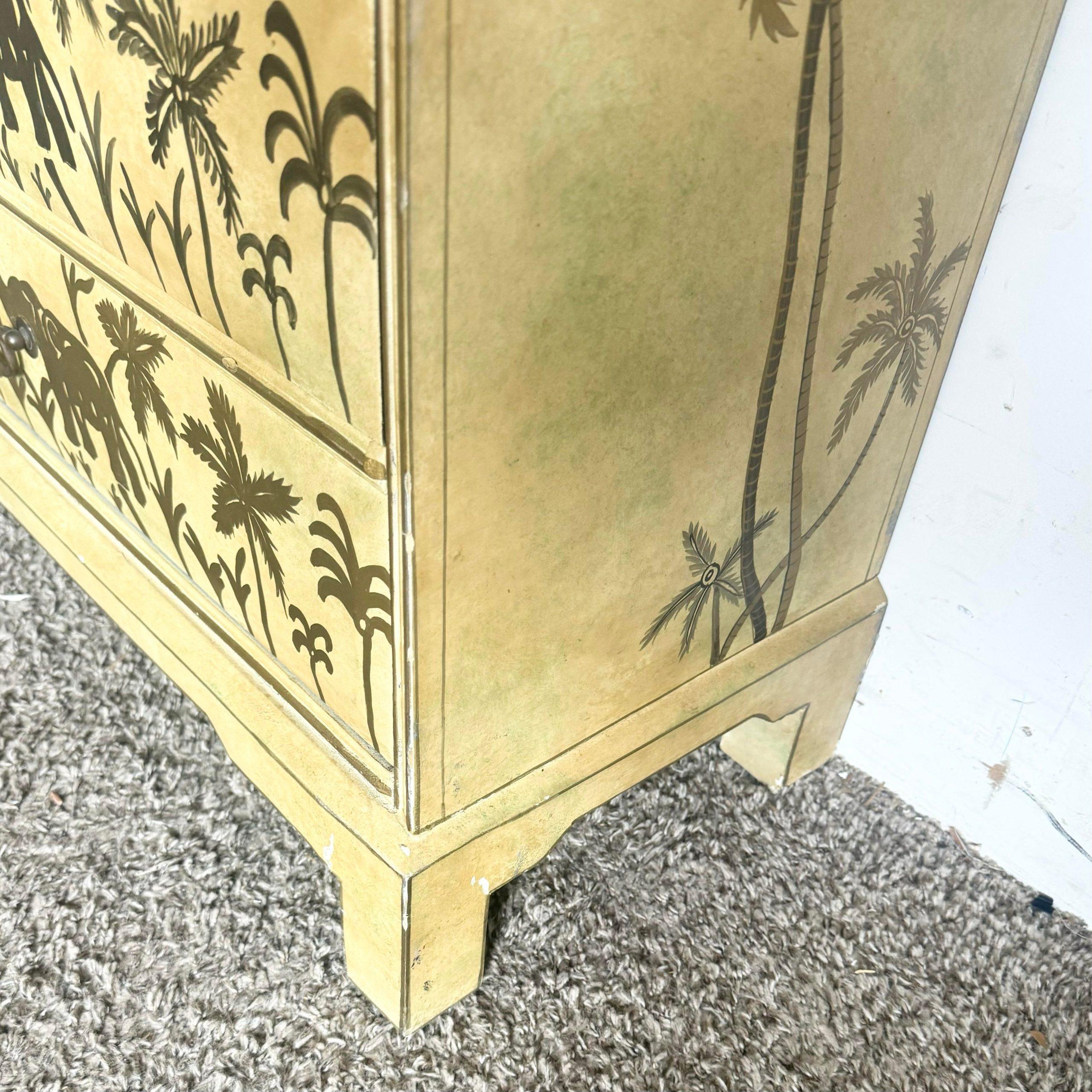 Commode Regency avec éléphants peints à la main en vente 3