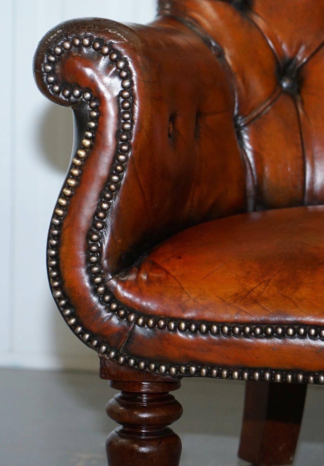 British Regency Chesterfield Brown Leather Porters Armchair in the Manor of Gillows For Sale