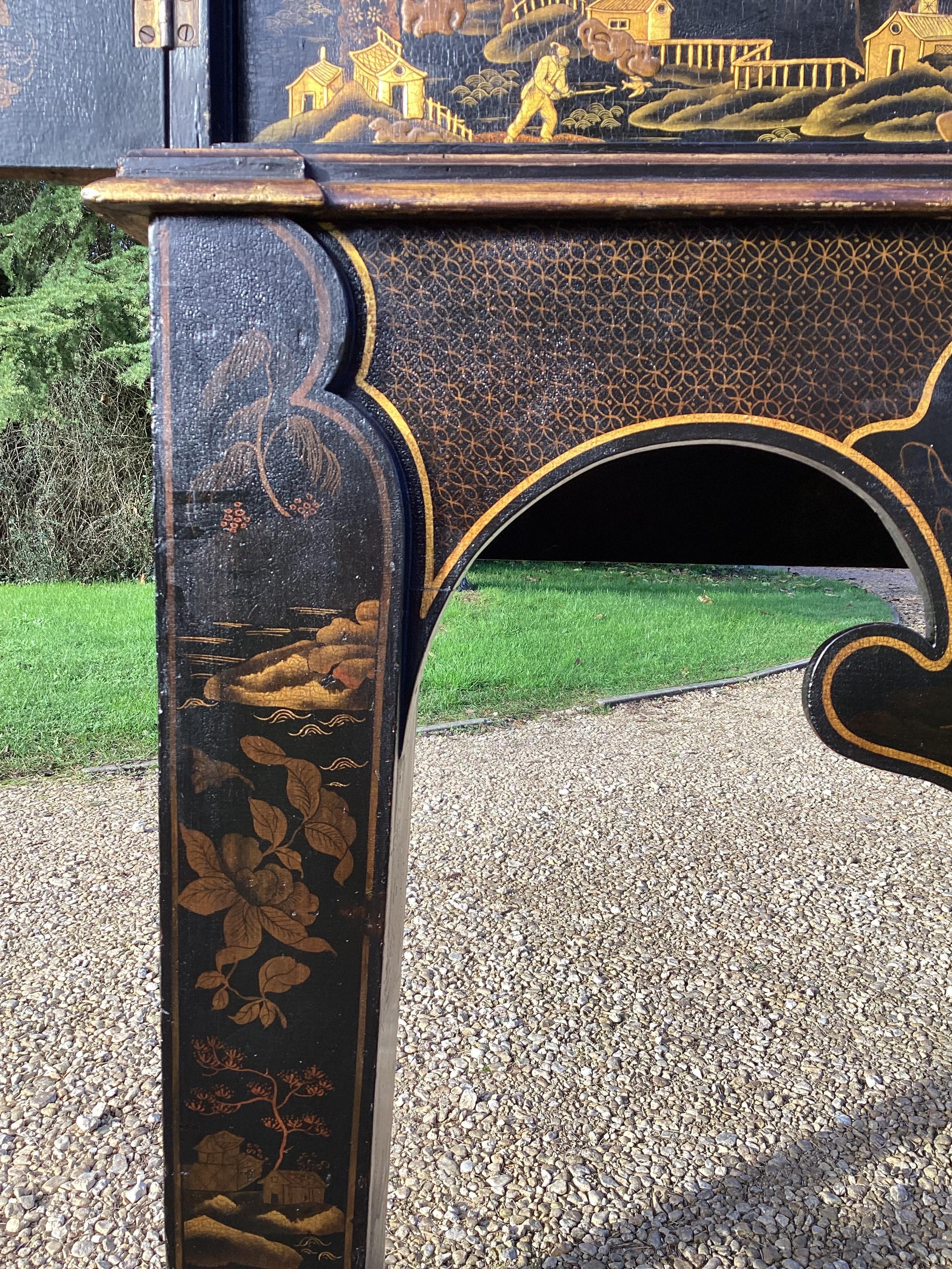 Regency Chinoiserie Cabinet on Stand For Sale 11