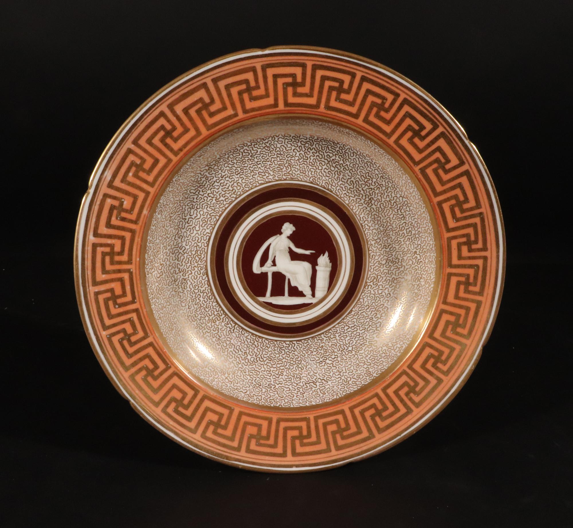 Début du XIXe siècle Set d'assiettes à soupe néo-classique en porcelaine de Coalport Classic en vente