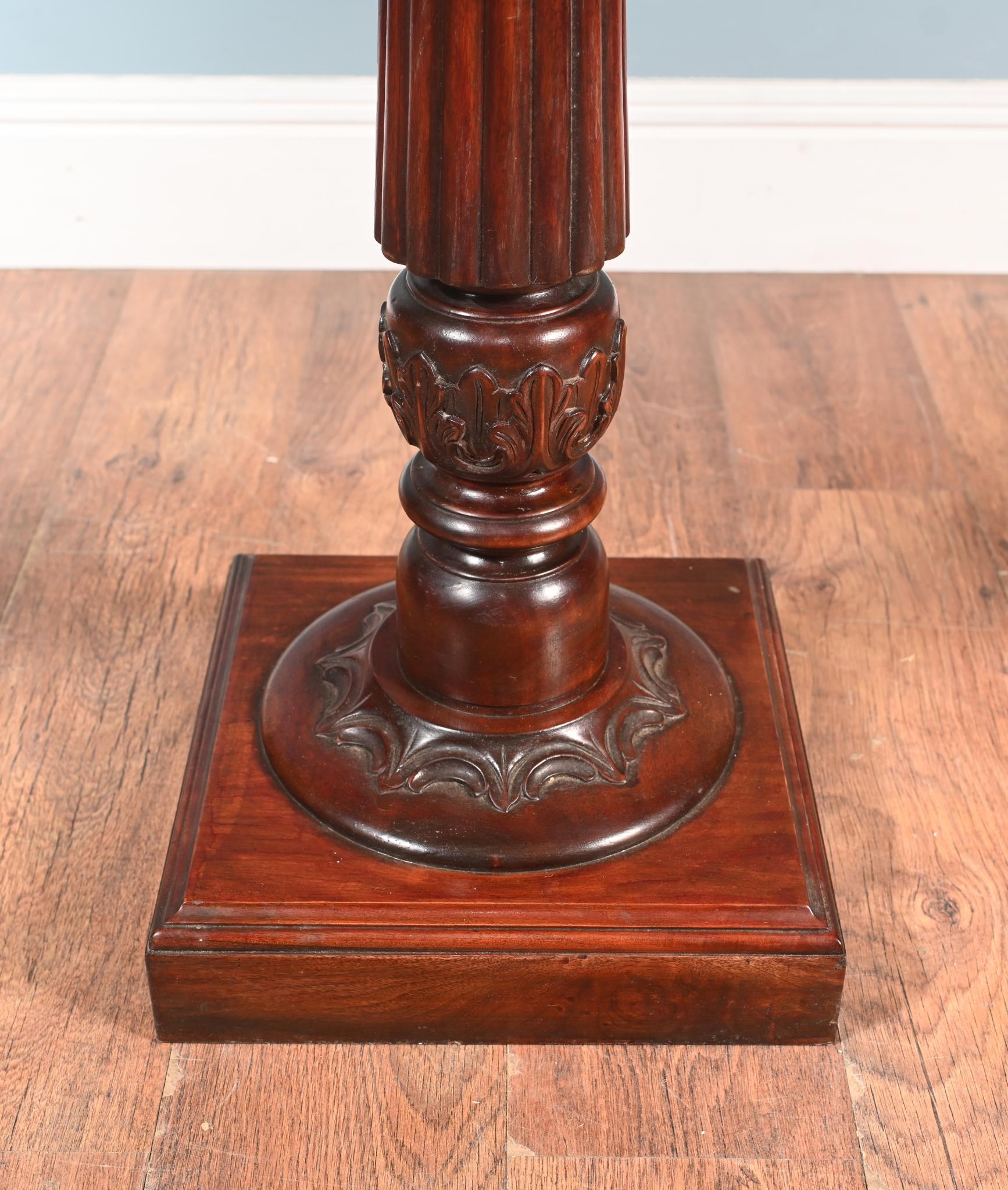 Regency Column Table - Mahogany Pedestal Stand en vente 2