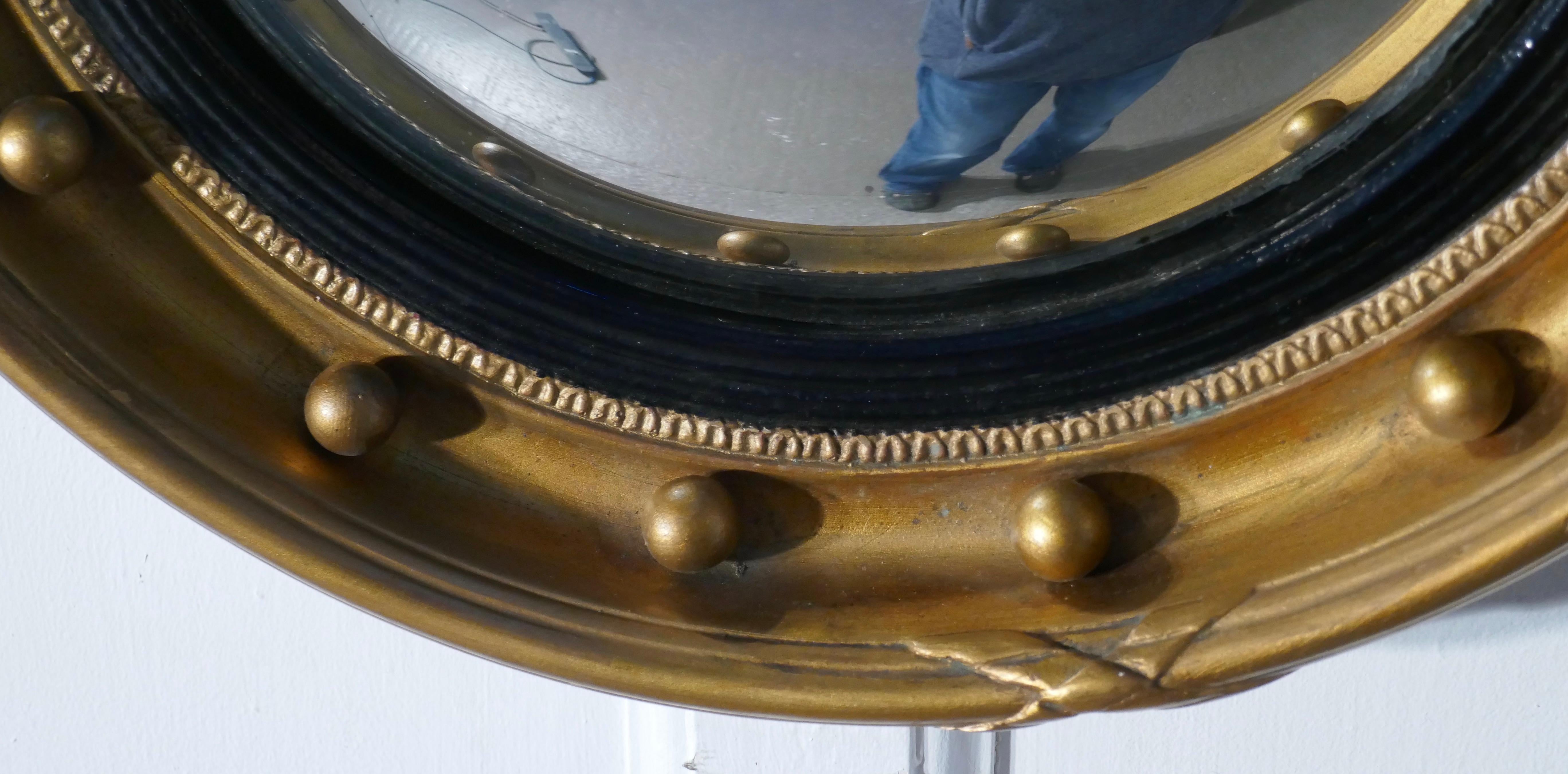 Regency Convex Gilt Wall Mirror In Good Condition In Chillerton, Isle of Wight