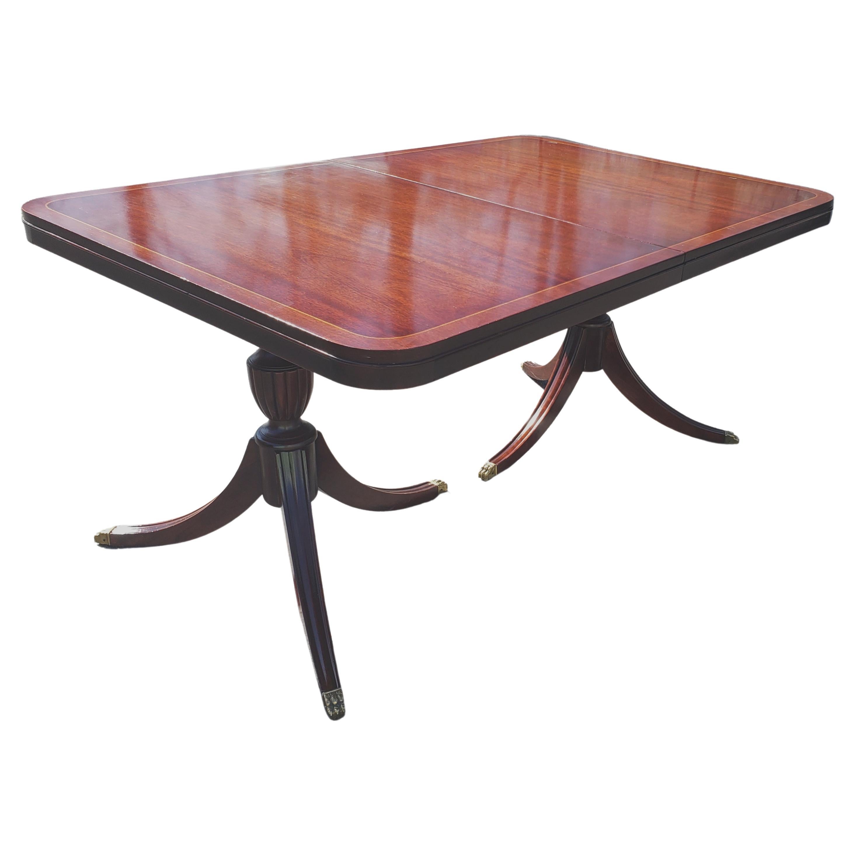 Regency Crossbanded Mahogany Satinwood Double Pedestal Extension Dining Table For Sale 4