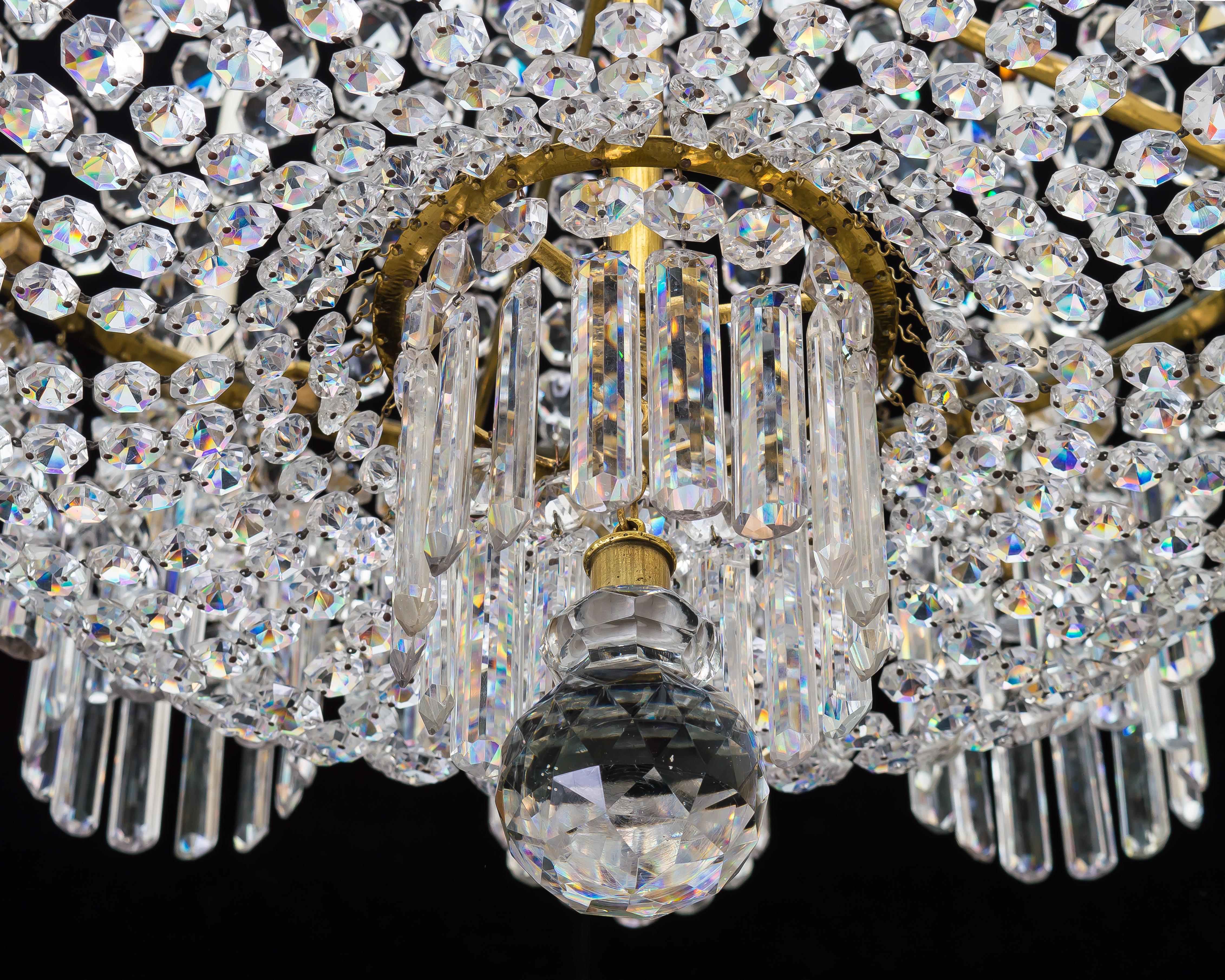 English Regency Crystal Chandelier of Classic Tent and Basket Design by John Blades