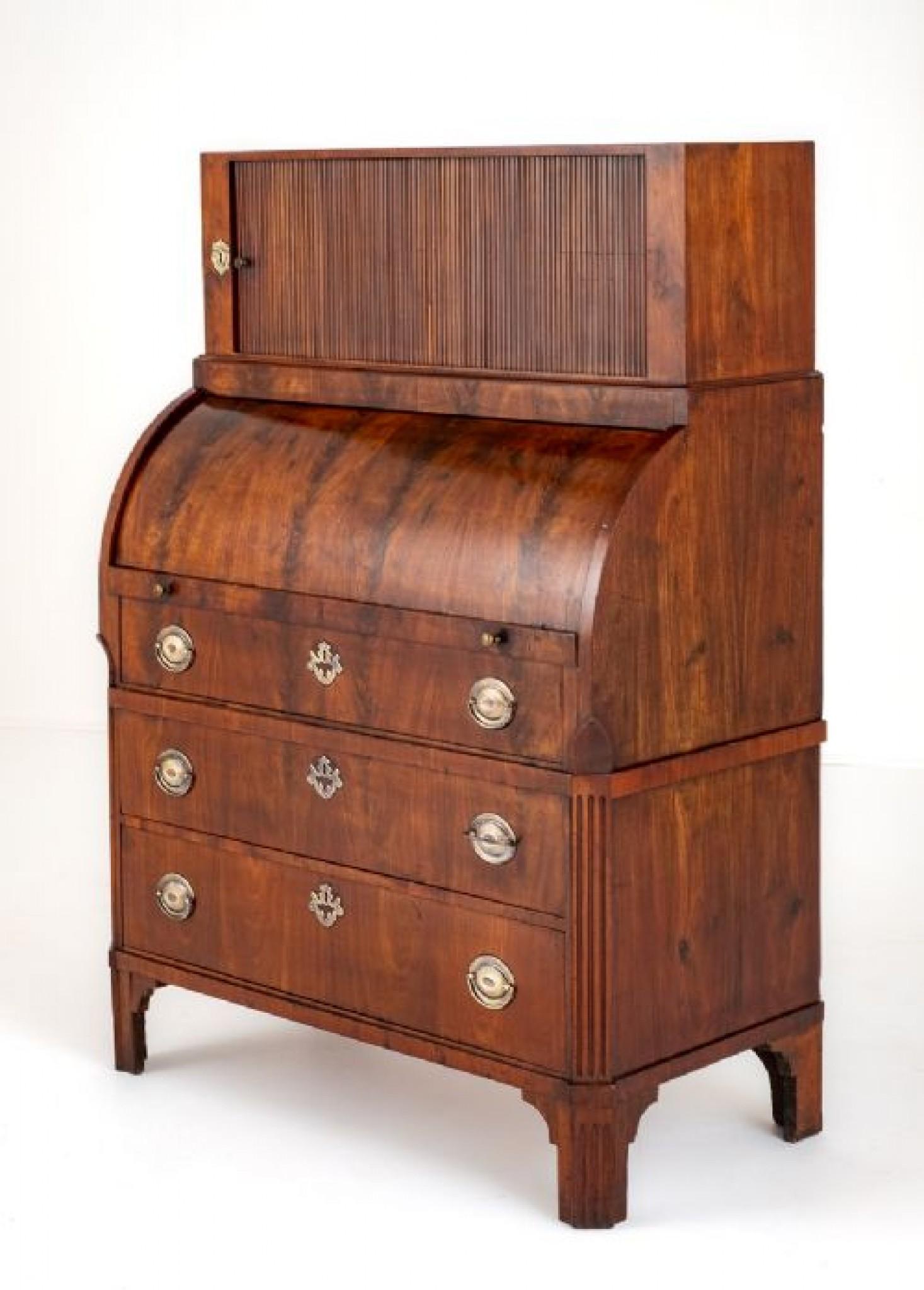 Regency Cylinder Desk Mahogany Furniture, 19th Century For Sale 3