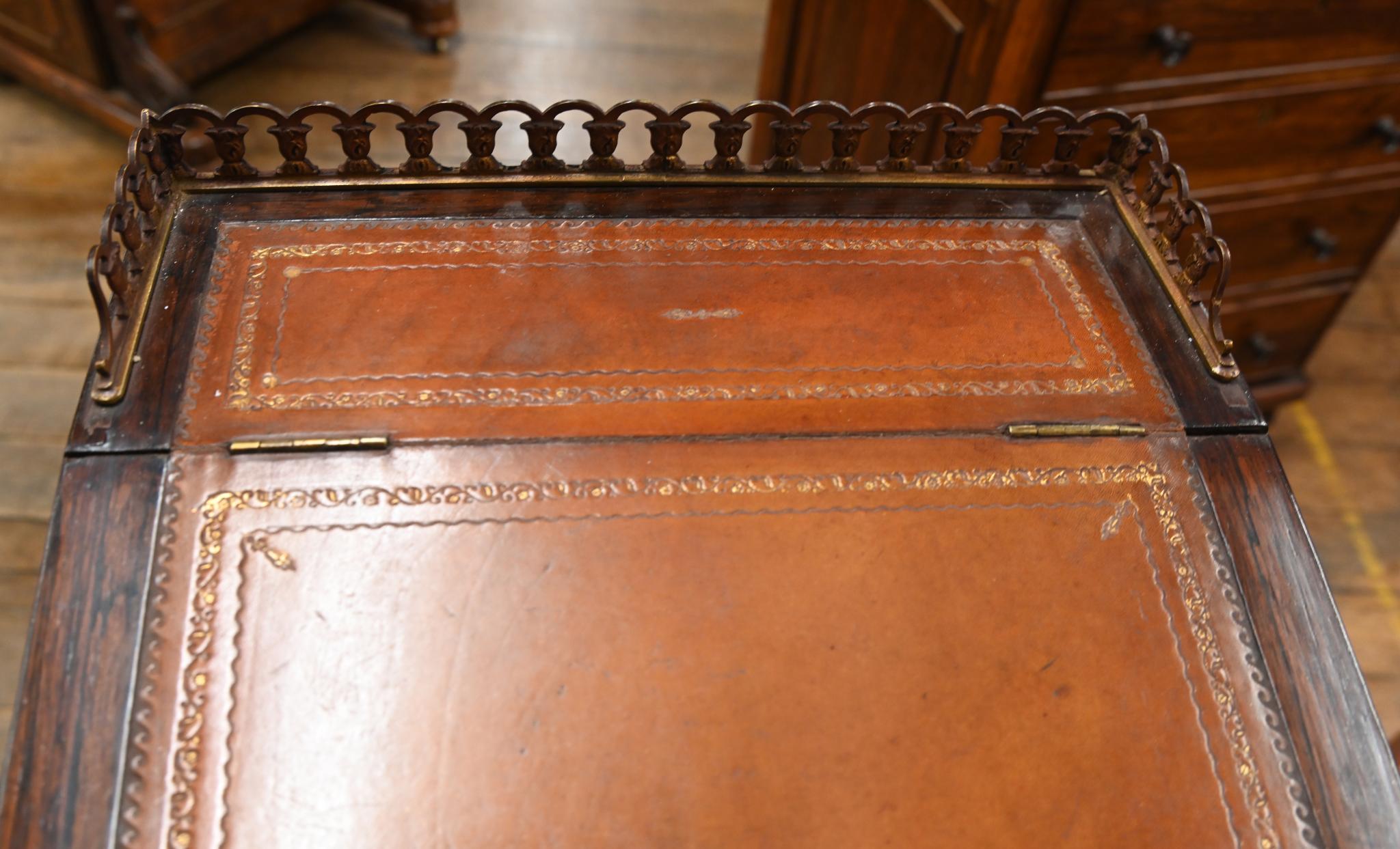 Early 19th Century Regency Davenport Desk After Gillows Slide Top 1820 For Sale
