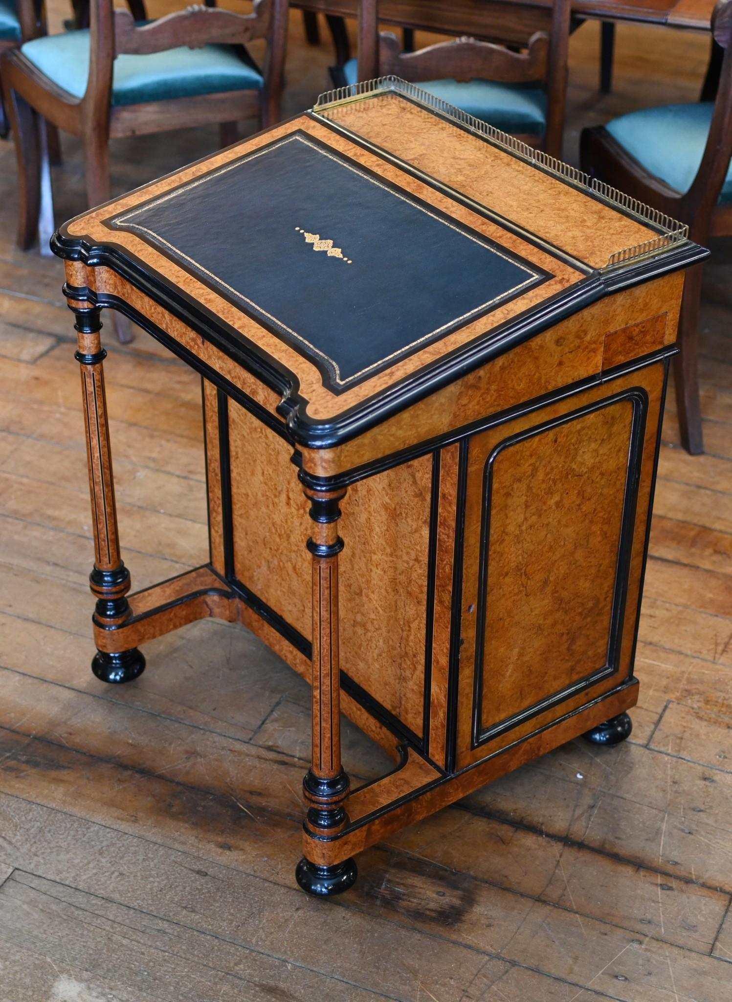 Regency Davenport Desk Burr Walnut Ebonized For Sale 7