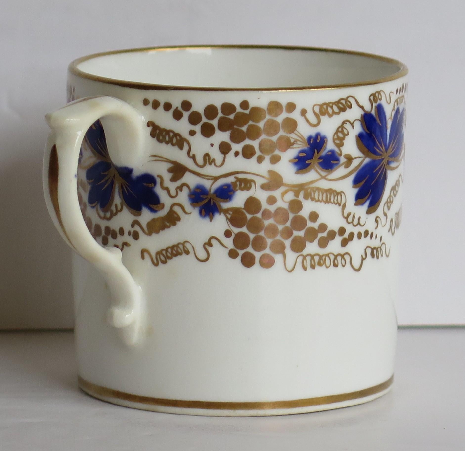 Regency Derby Porcelain Coffee Can hand painted in Trailing Vine Patn, Ca 1825 For Sale 6