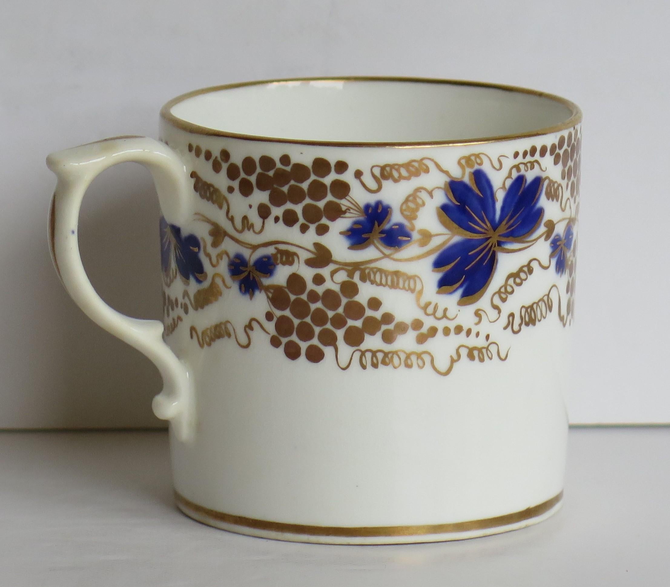 Regency Derby Porcelain Coffee Can hand painted in Trailing Vine Patn, Ca 1825 For Sale 7