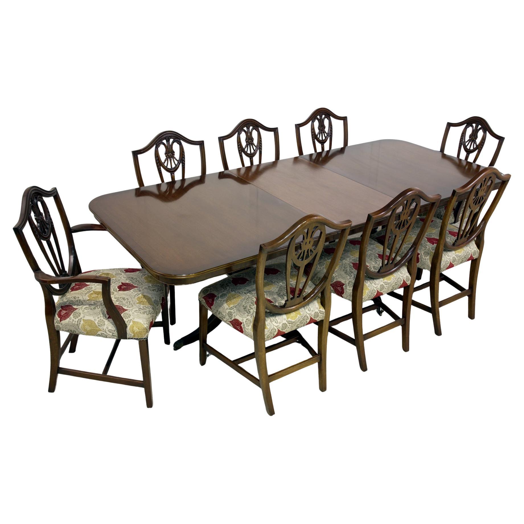 Regency Dining Table and 8 Hepplewhite Chairs Set Extending