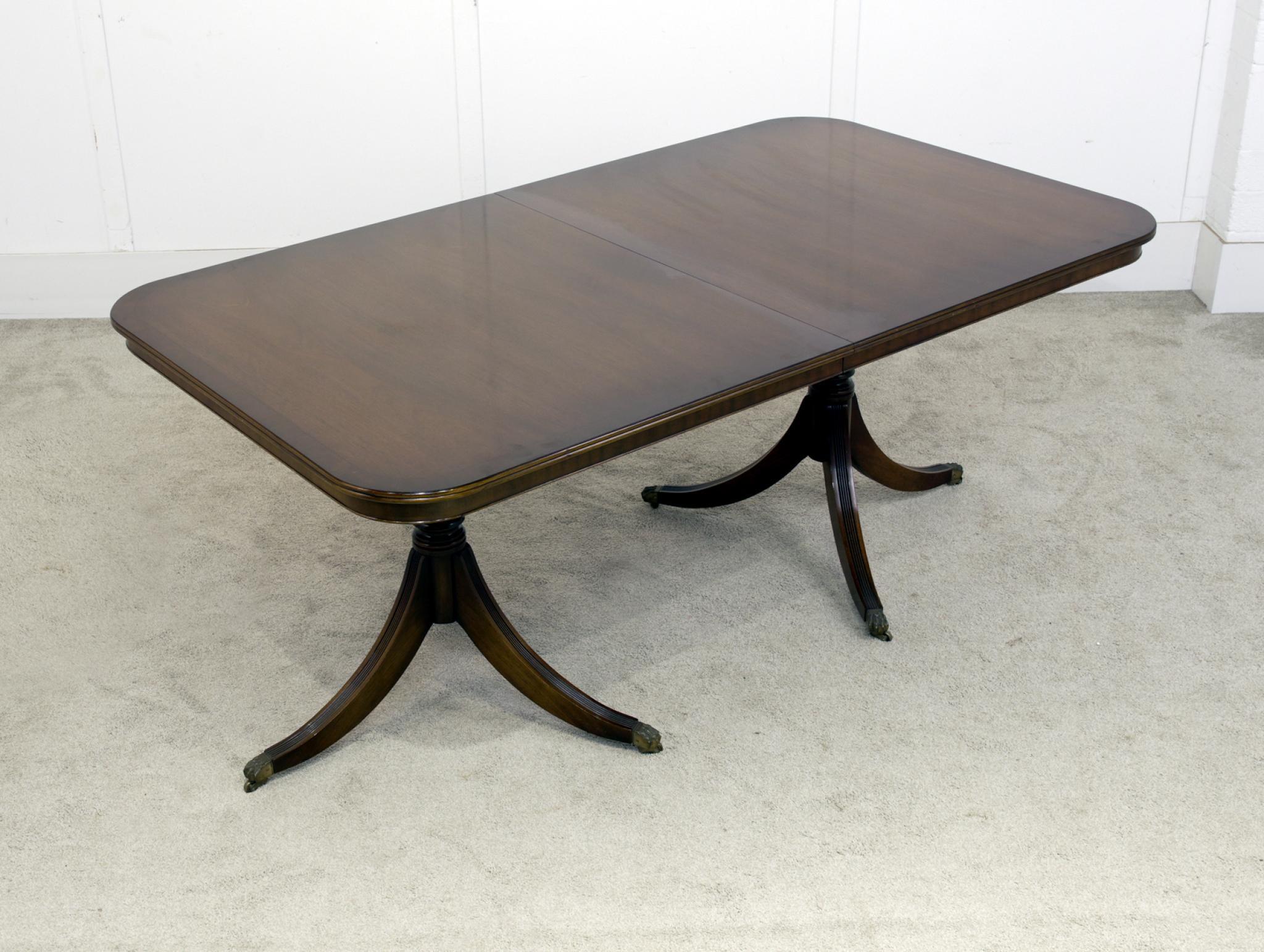 Regency Revival Regency Dining Table and Matching Chairs Suite Mahogany 8 Seater For Sale