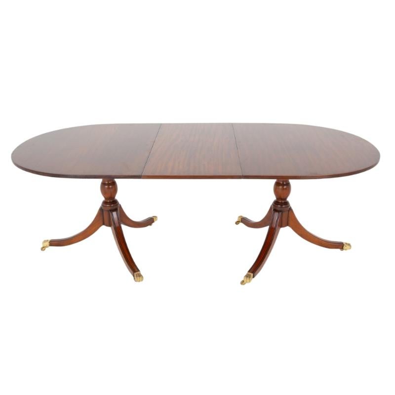 Regency-Esstisch Mahagoni Sockel Sitze 8 - 10 im Angebot 1