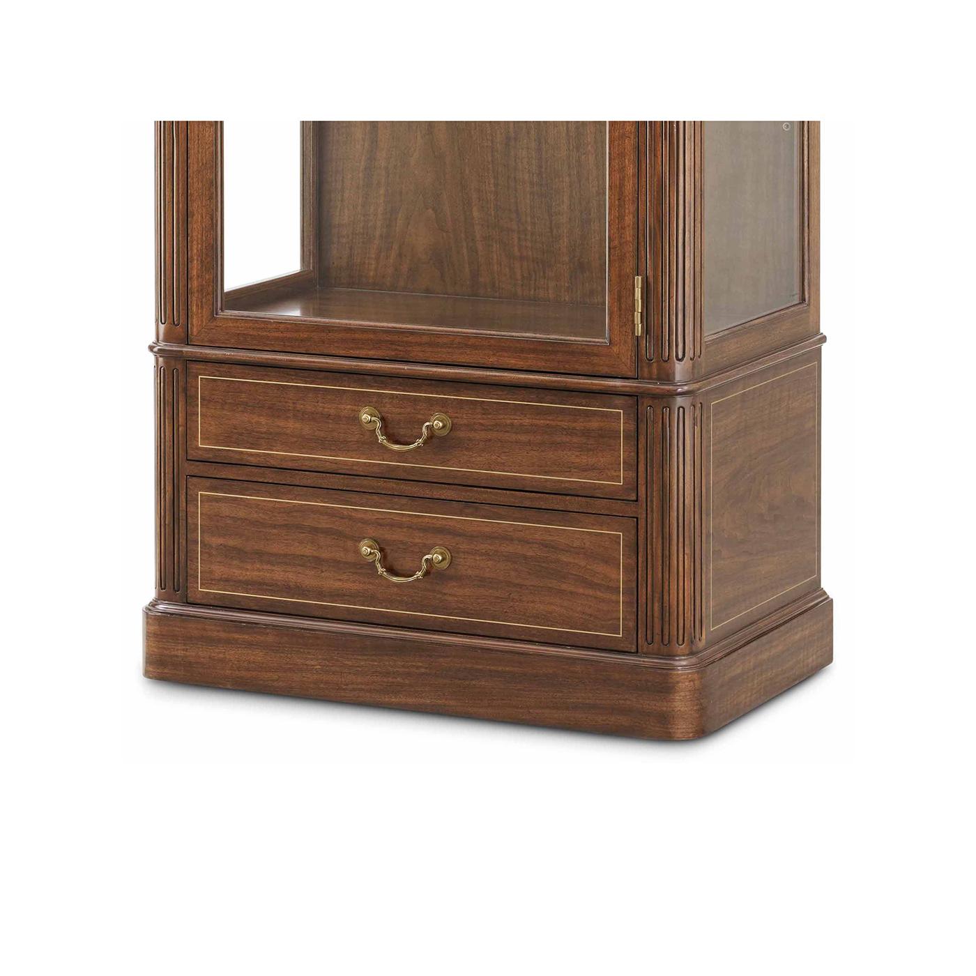 Regency Display Bookcase In New Condition For Sale In Westwood, NJ