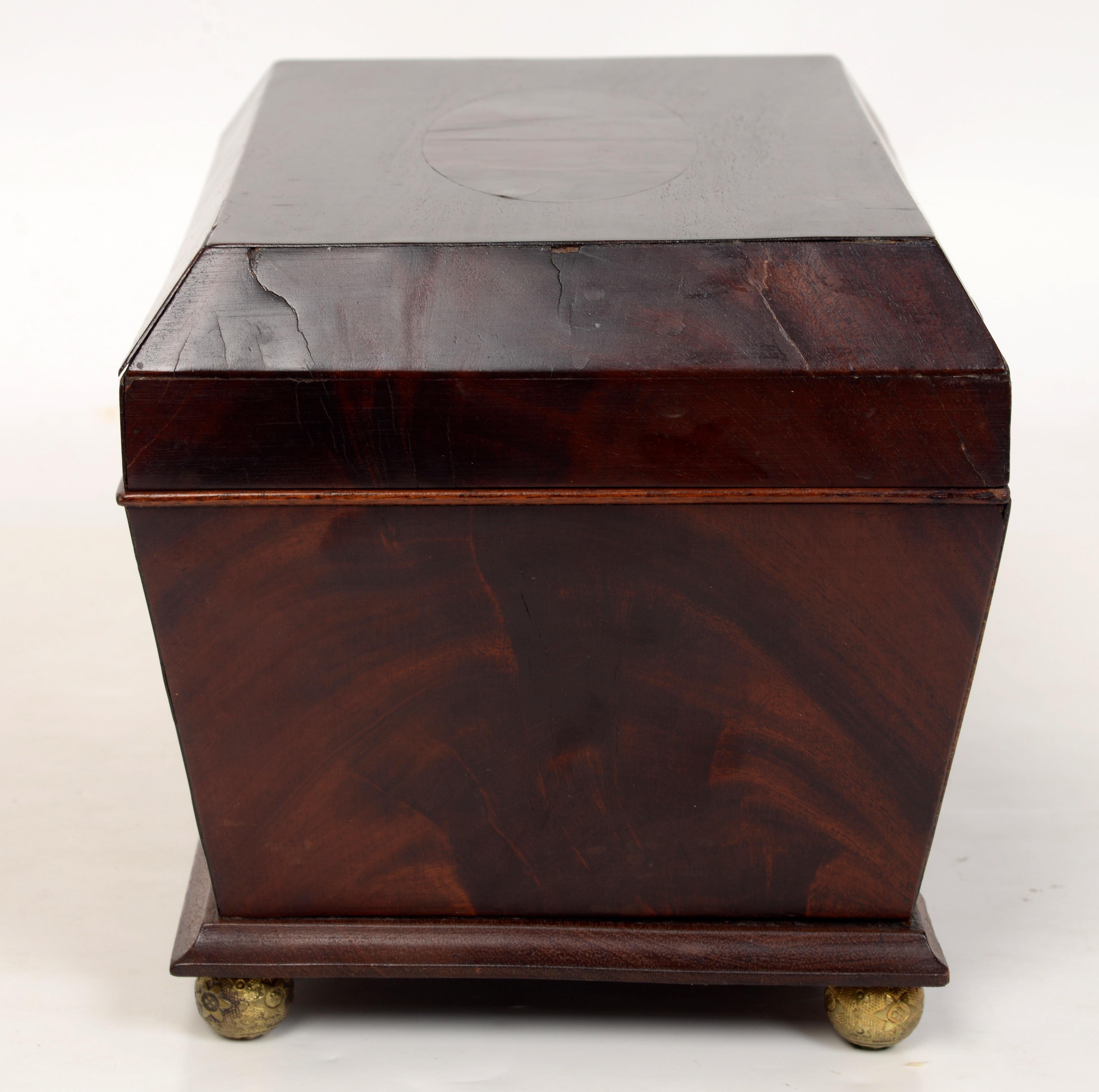 Inlay Regency Fan Inlaid Jewelry Box With Fitted Interior and Mirrored Lid, c1810 For Sale
