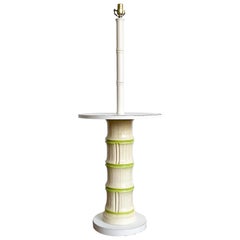 Regency Faux Bamboo Keramik und Holz Stehlampe/Beistelltisch