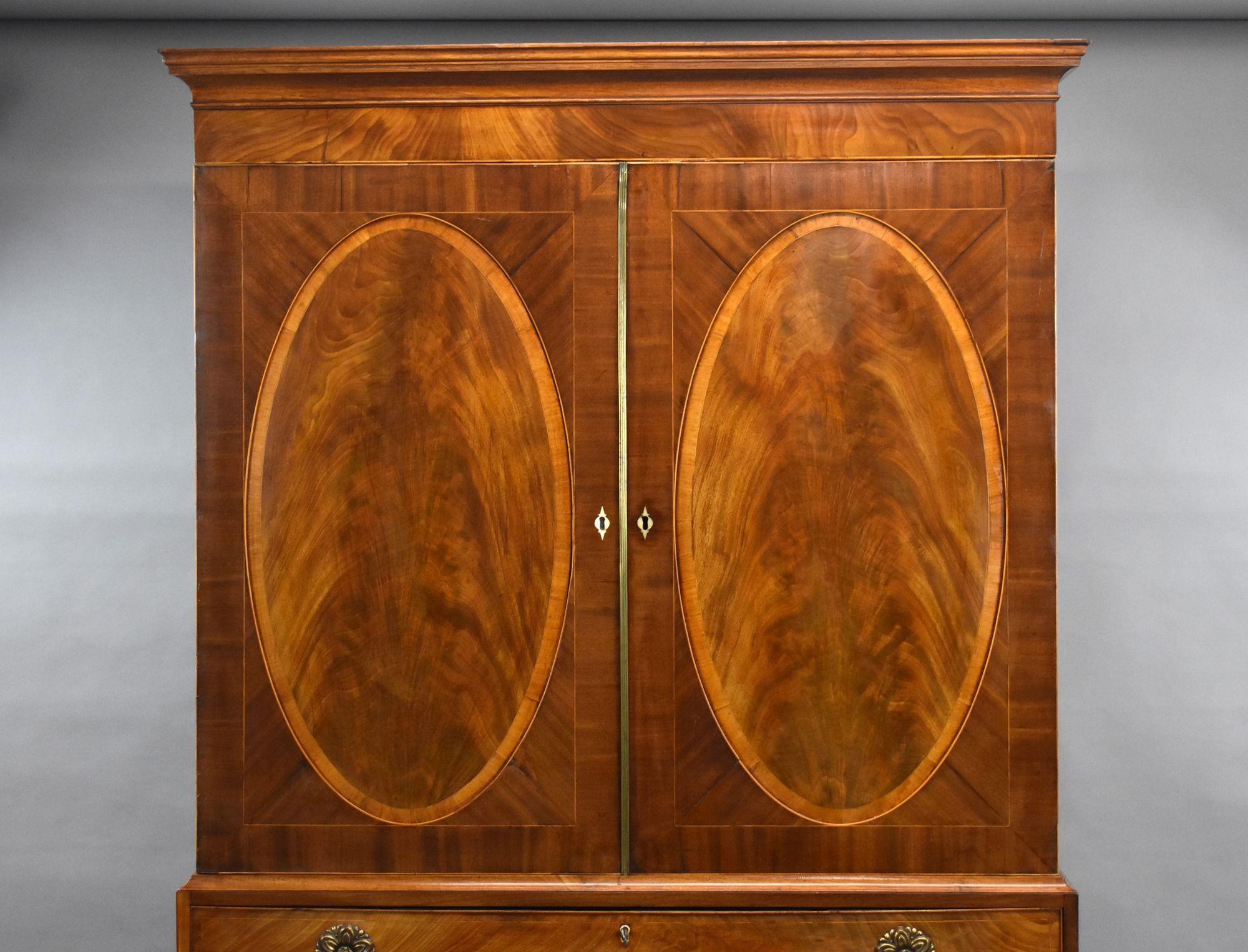 Fine Regency Flame Mahogany Linen Press
Item Code: S27-1092
A handsome early 19th century mahogany linen press of superb quality and rich colour. The upper section features a pair of beautifully figured oval flame mahogany panelled doors opening to