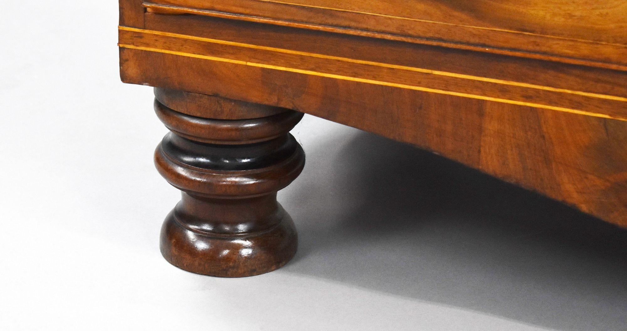 Regency Flame Mahogany Linen Press For Sale 4