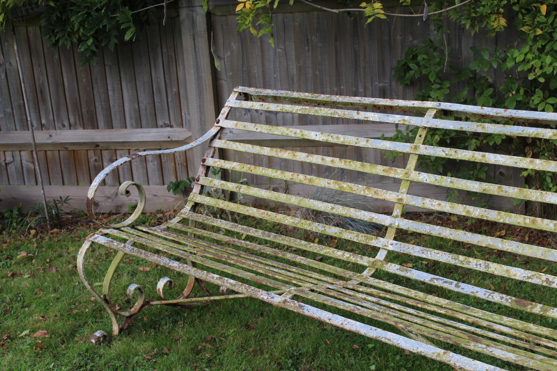 Regency Garden Iron Seat Bench In Good Condition In Cranbrook, Kent