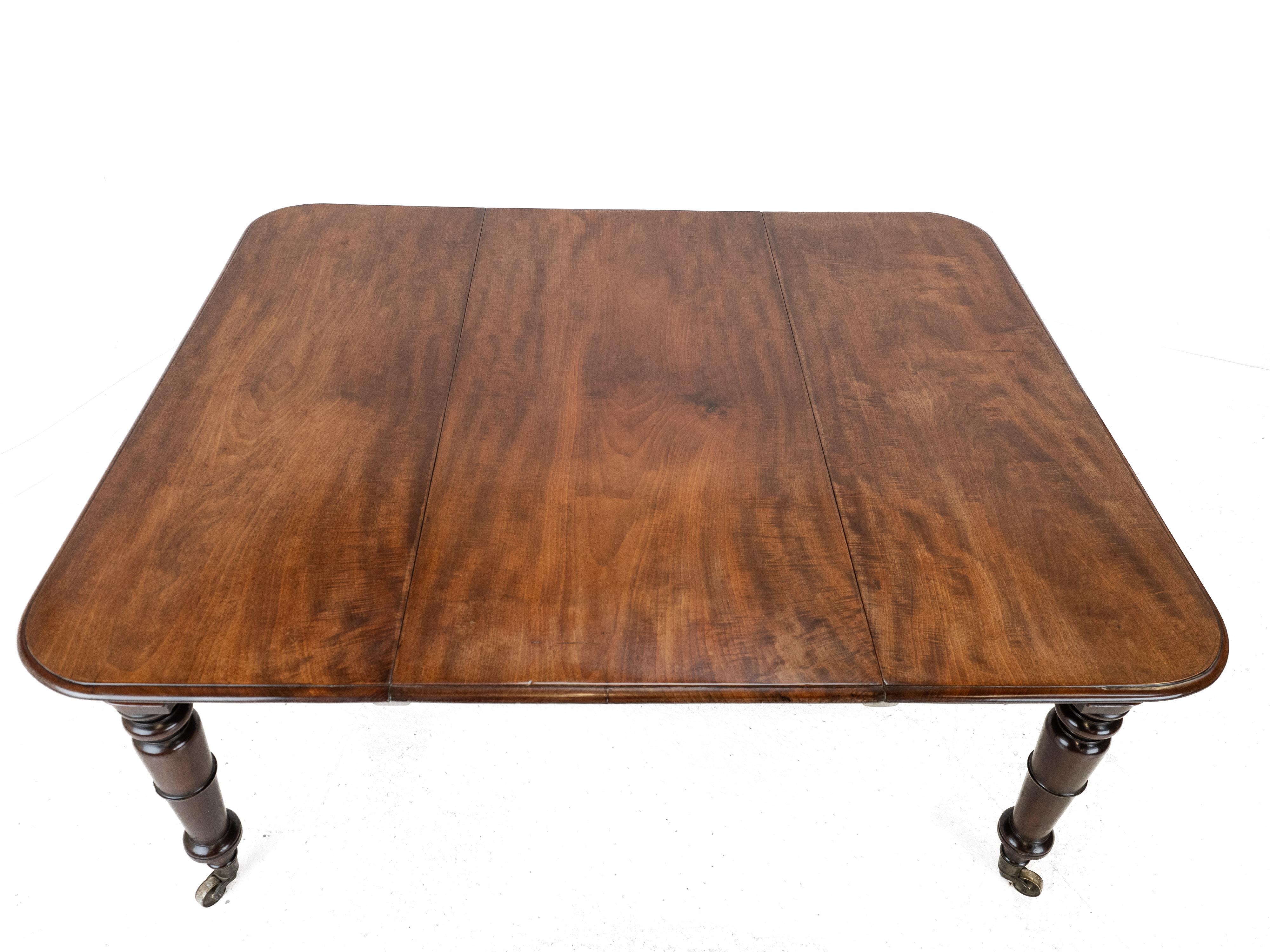 Regency George IV Mahogany Pull-out Extending Small Dining Table, c.1820 For Sale 2
