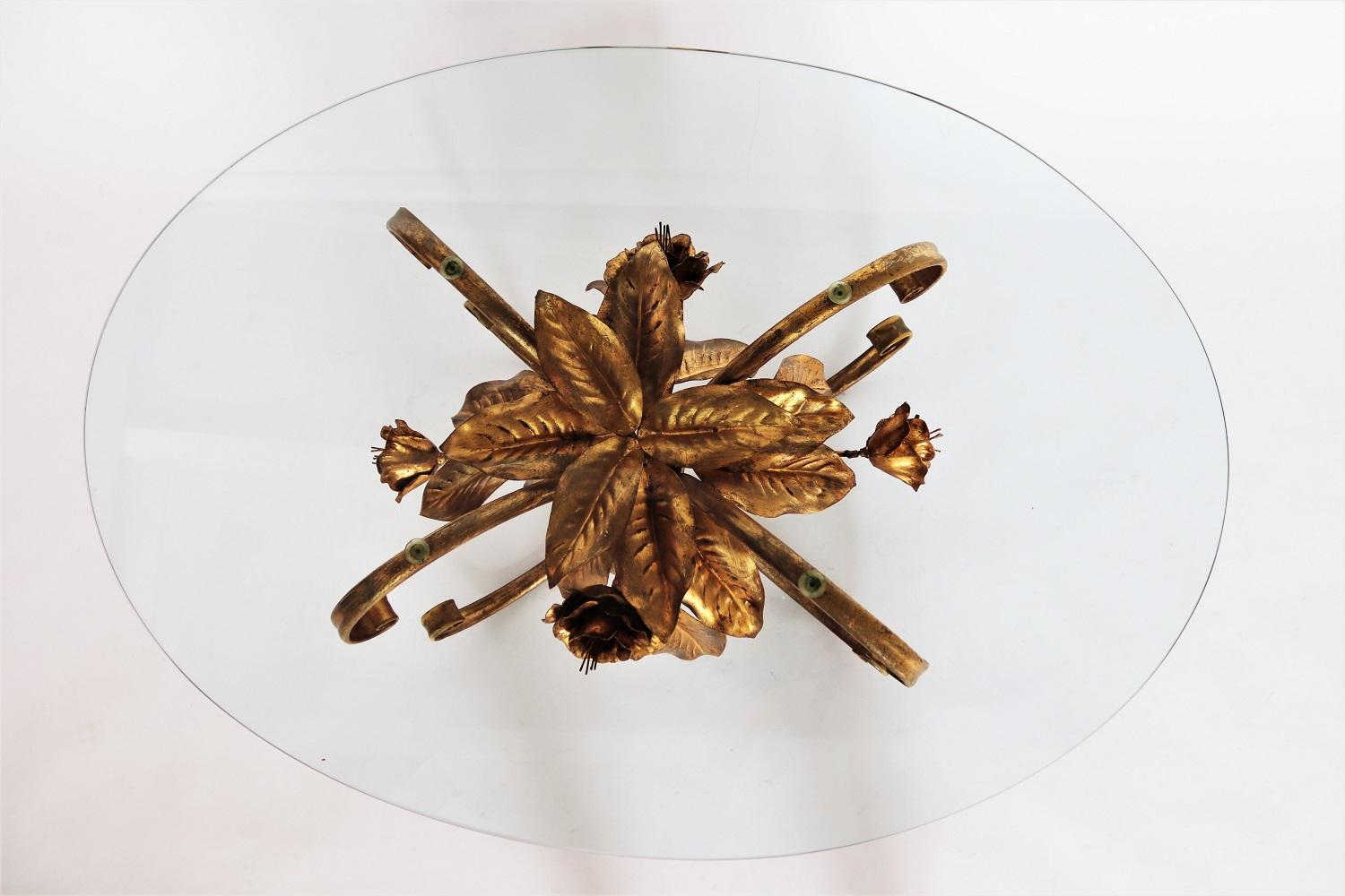 Palm Leaves and Flower Coffee Table in Gilt Metal by Hans Kögl, 1970s For Sale 6