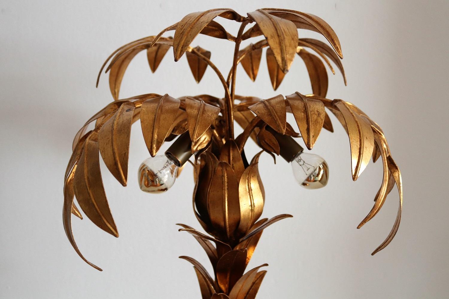 Mid-Century Gilt Palm Tree Table Lamp by Hans Kogl, 1970s In Good Condition In Morazzone, Varese