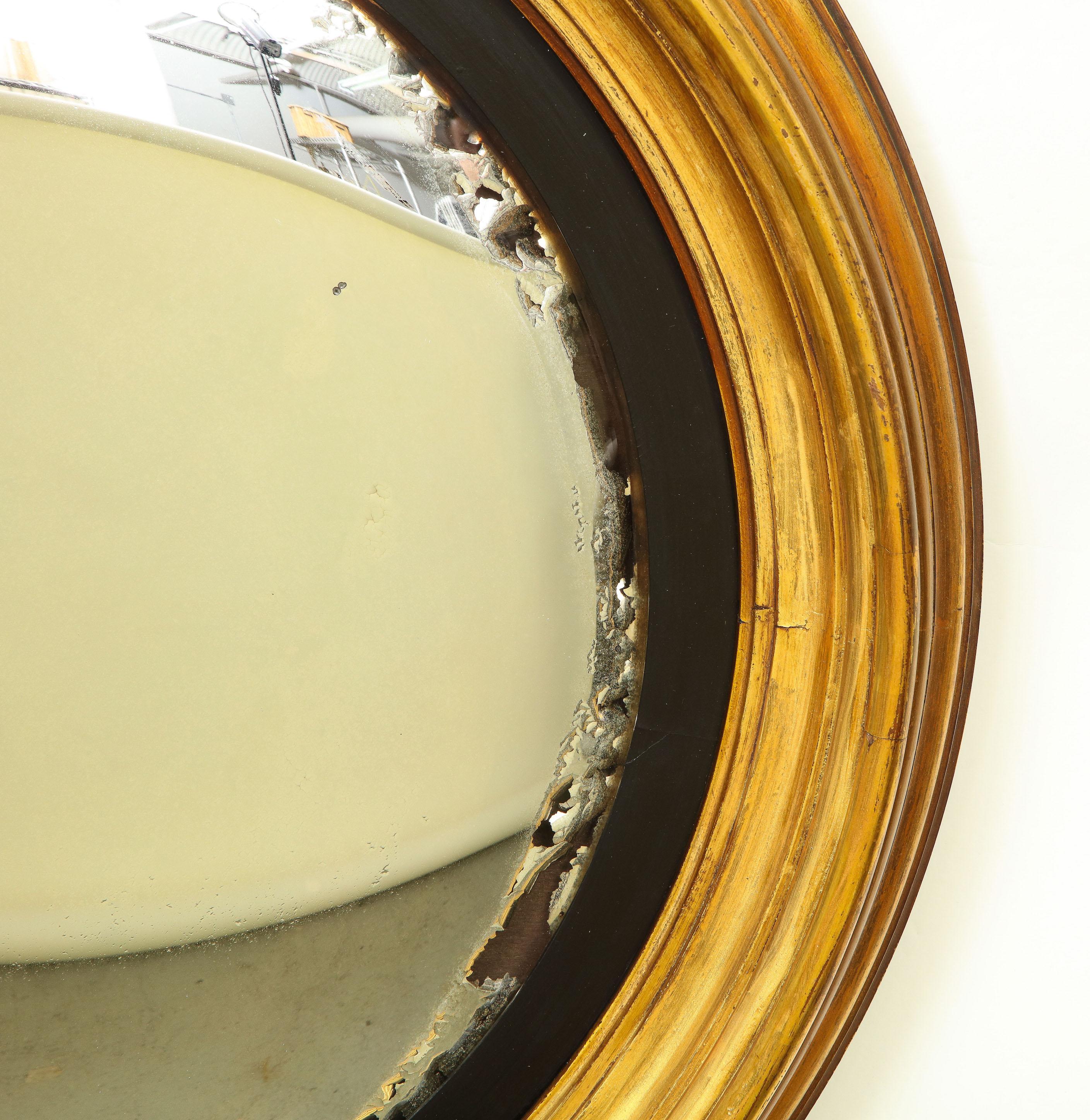 Convex-Spiegel aus vergoldetem Holz im Regency-Stil im Angebot 6