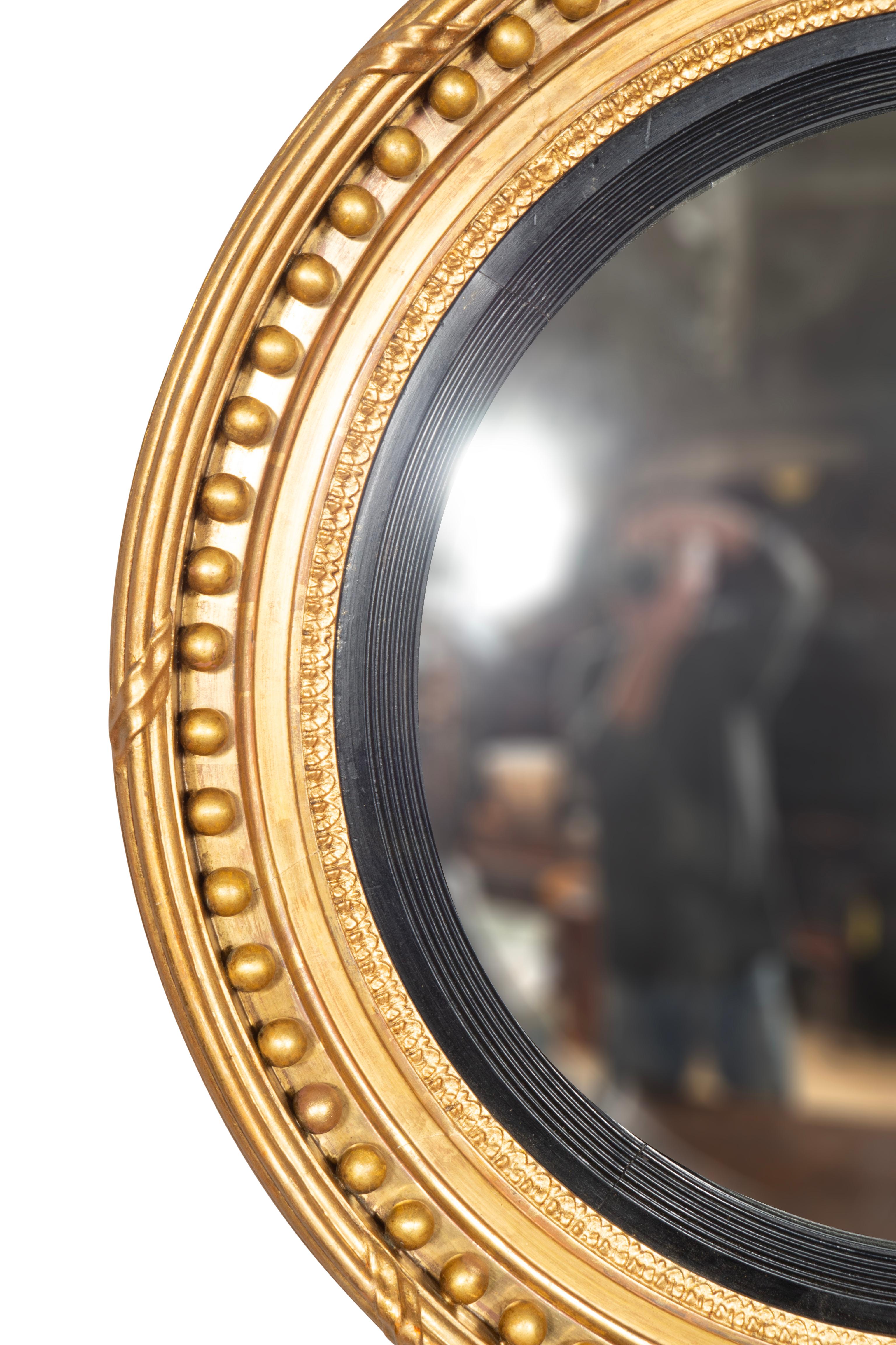 Regency Giltwood Convex Mirror In Good Condition For Sale In Essex, MA