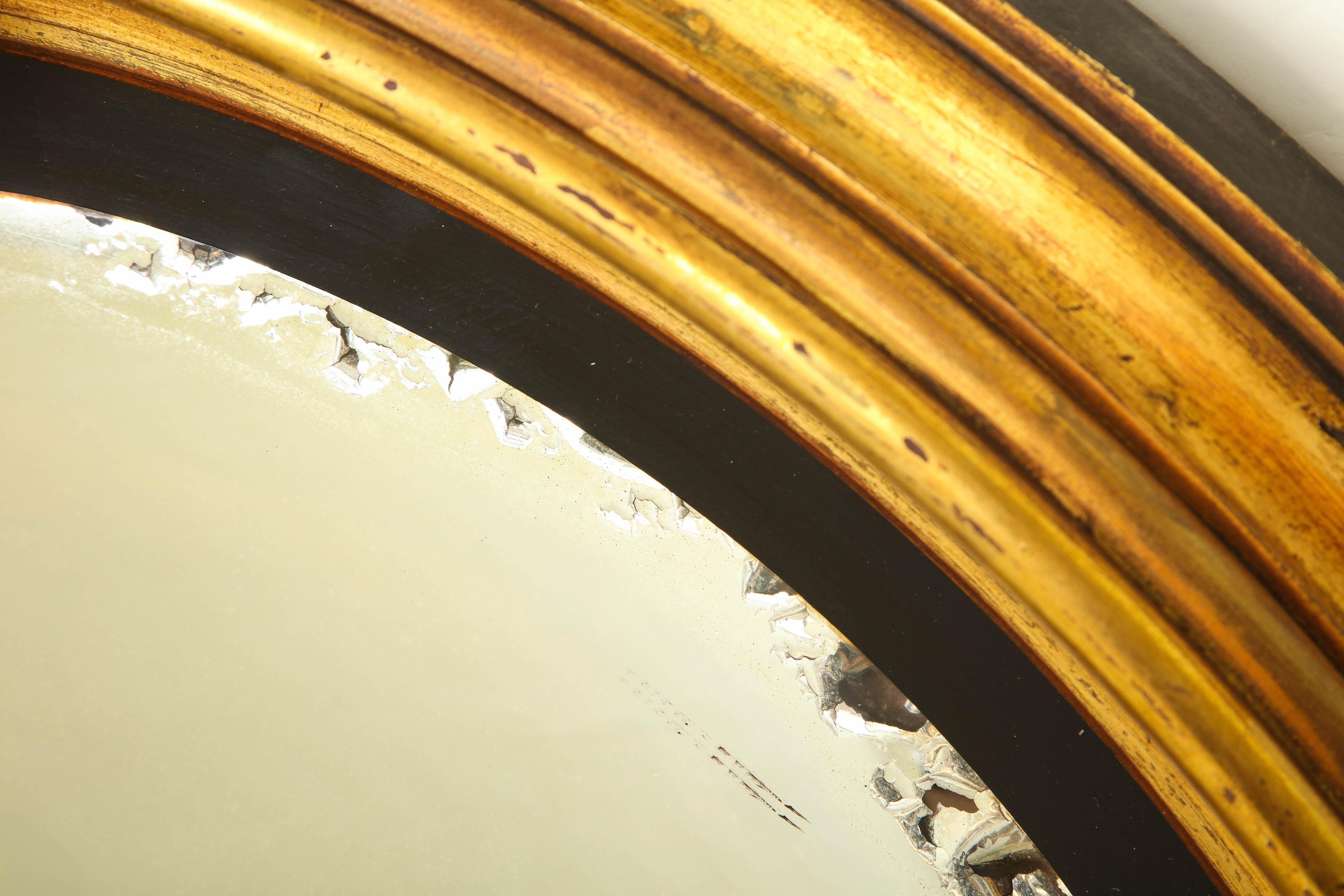 Convex-Spiegel aus vergoldetem Holz im Regency-Stil im Angebot 2