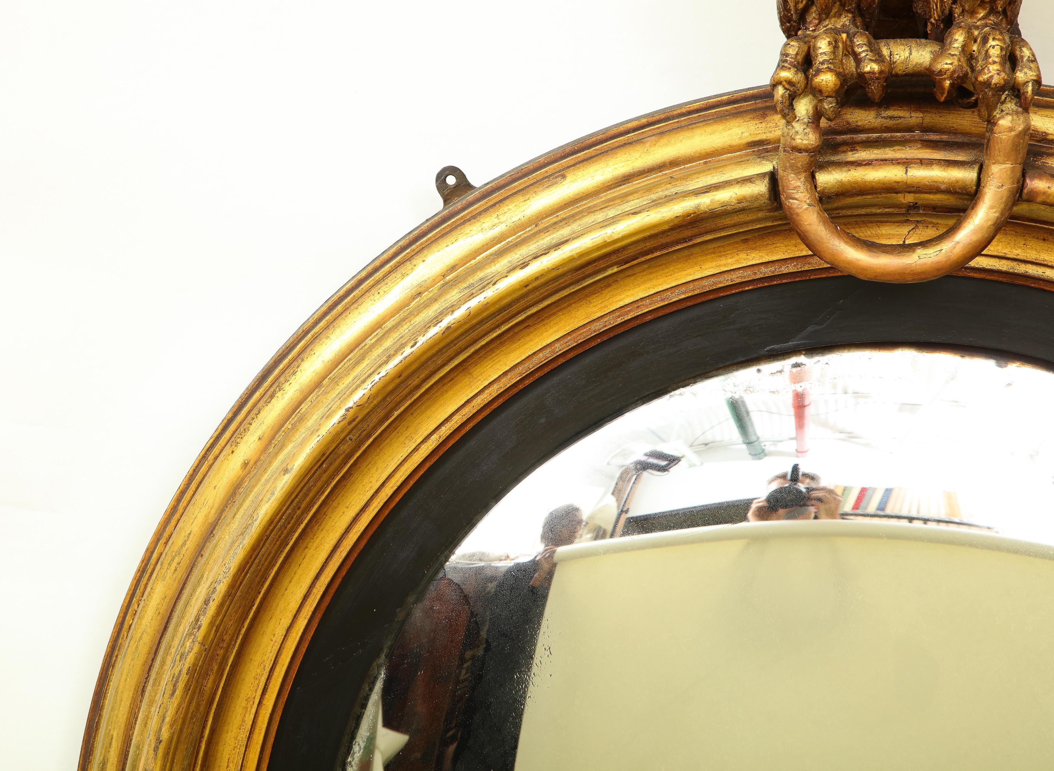 Convex-Spiegel aus vergoldetem Holz im Regency-Stil im Angebot 4