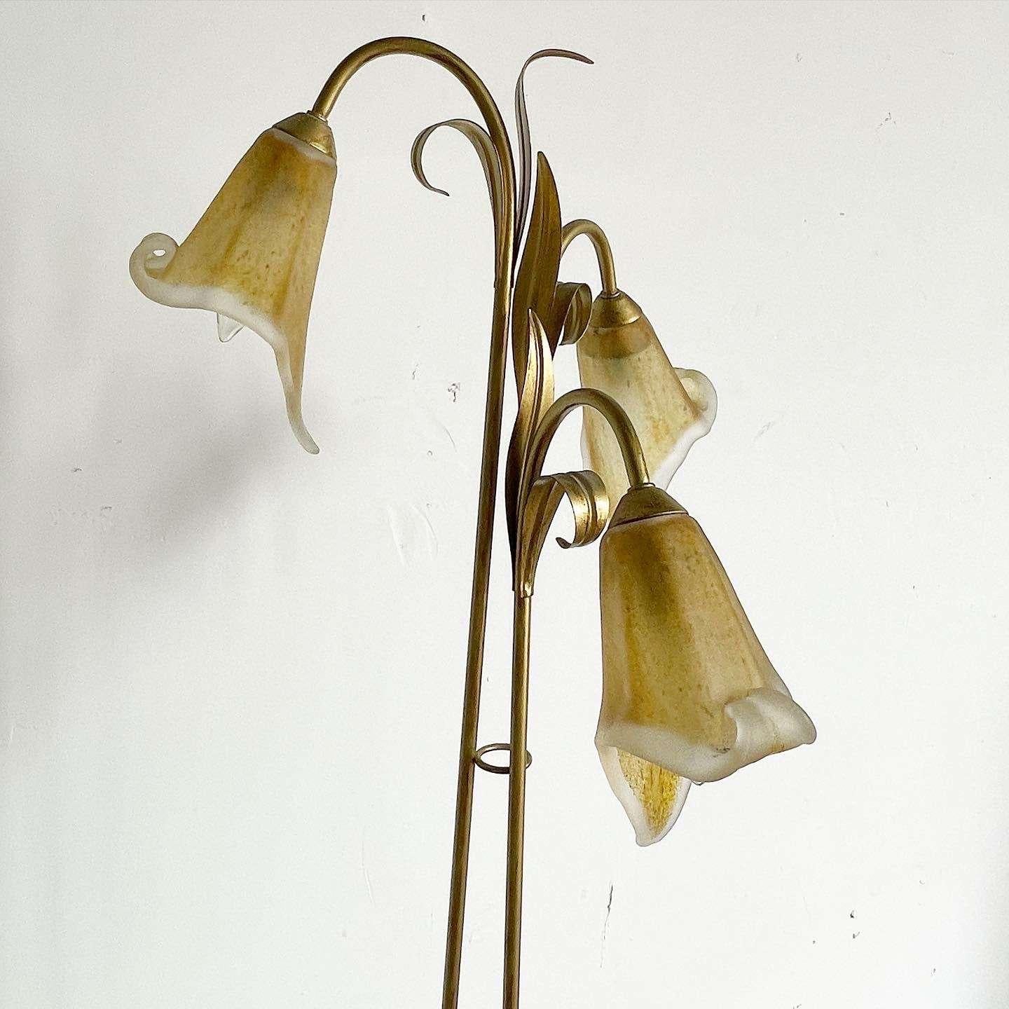 Regency Gold Three Headed Tulip Floor Lamp In Good Condition For Sale In Delray Beach, FL