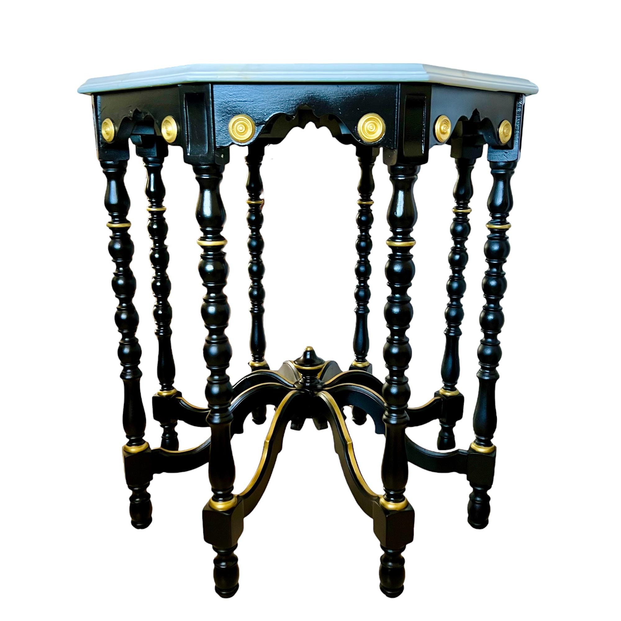 Achteckiger Regency-Tisch aus handbemalter Kunstmarmor mit acht Beinen im Zustand „Gut“ im Angebot in Harlingen, TX