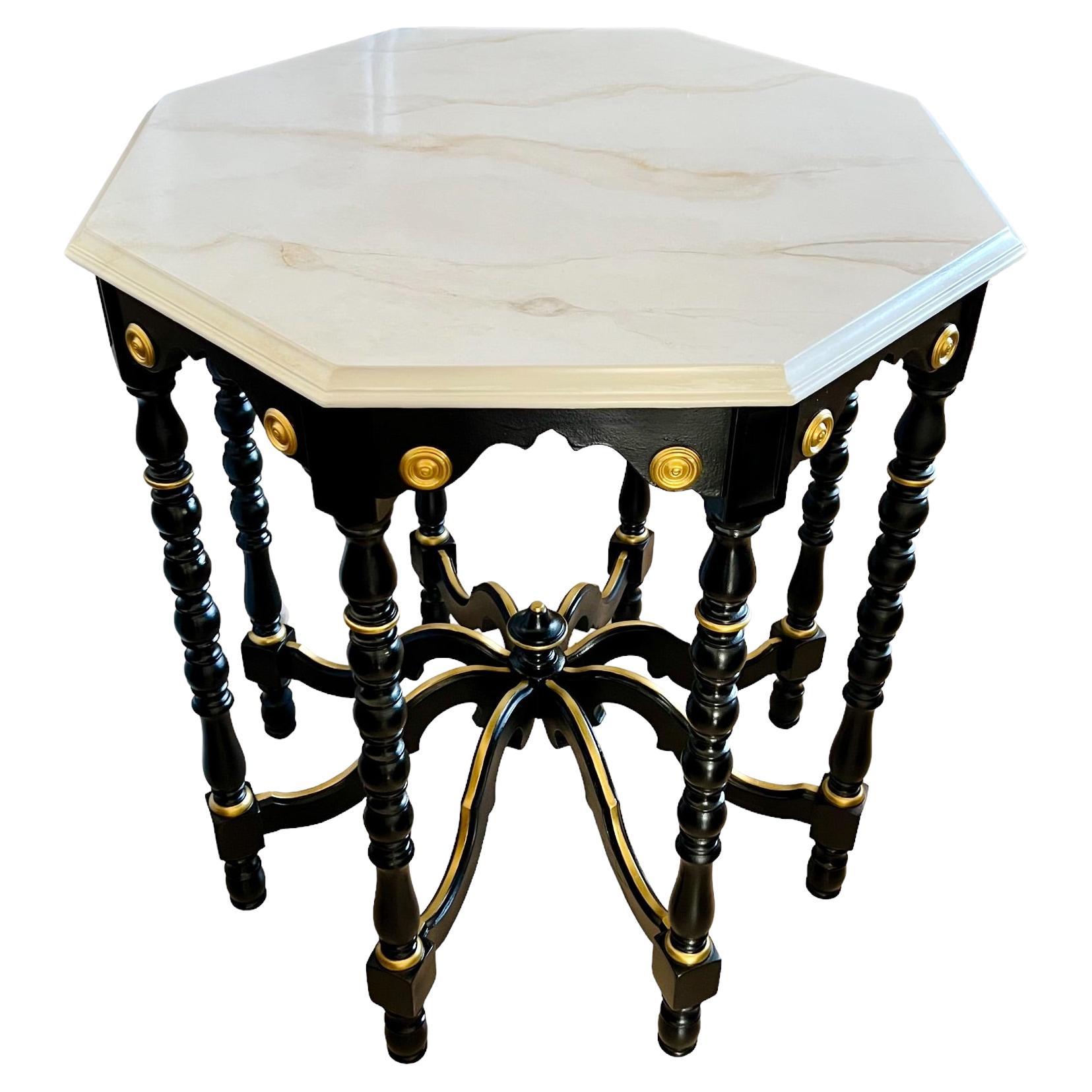 Achteckiger Regency-Tisch aus handbemalter Kunstmarmor mit acht Beinen im Angebot
