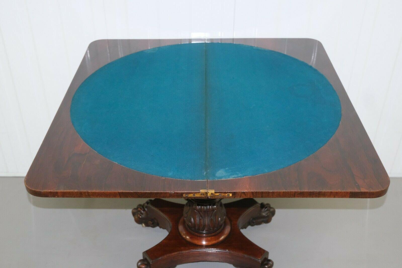 Regency Hardwood Turn over Top Card Table on Stunning Paw Feet & Casters In Good Condition For Sale In West Sussex, Pulborough