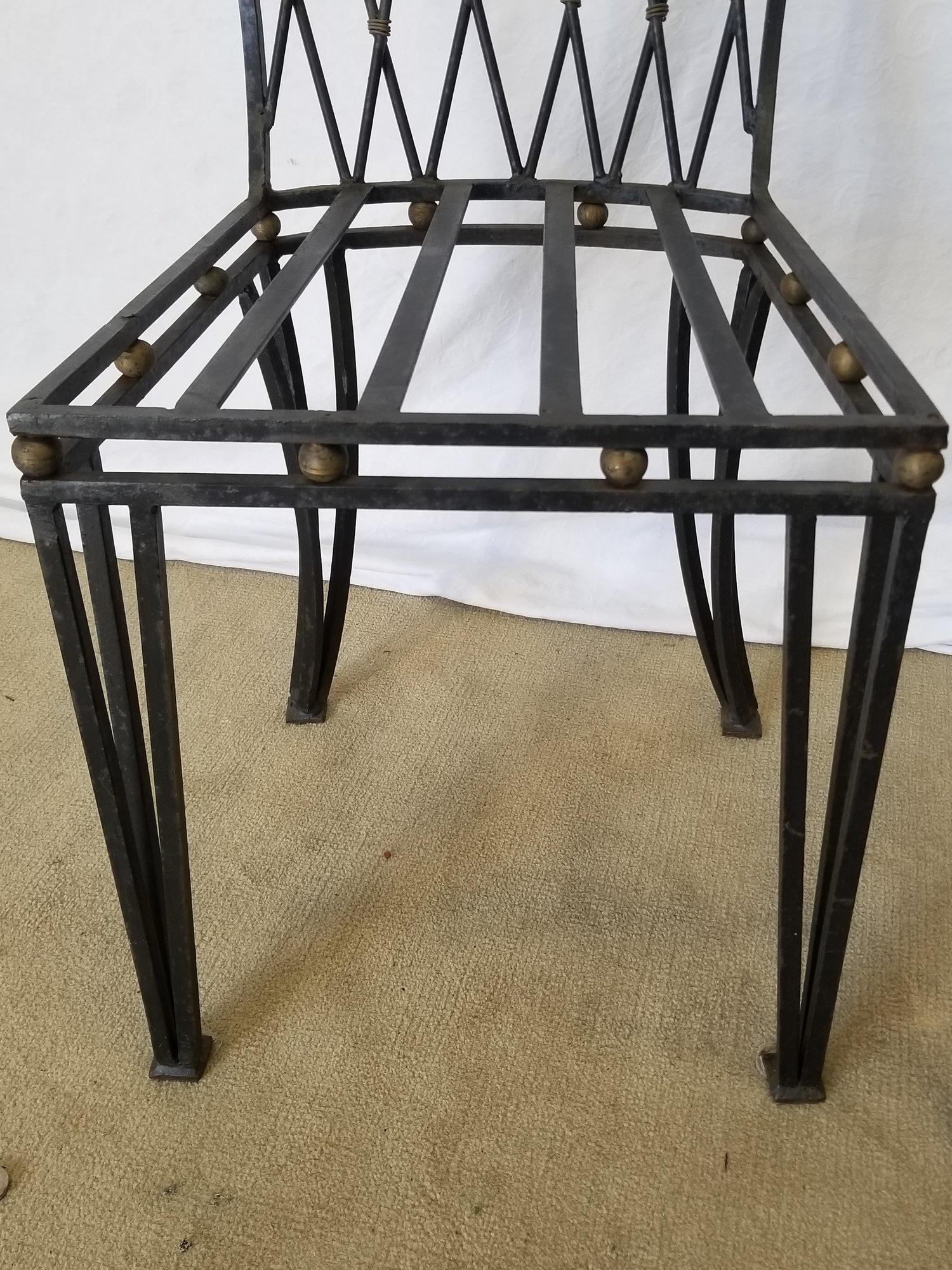 Regency Wrought Iron Accent Side Chairs Harlequin  In Good Condition For Sale In W Allenhurst, NJ