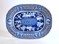 Blaue bedruckte Schale mit griechischem Muster von Herculaneum Blaue bedruckte Schale mit griechischem Muster von Herculaneum
