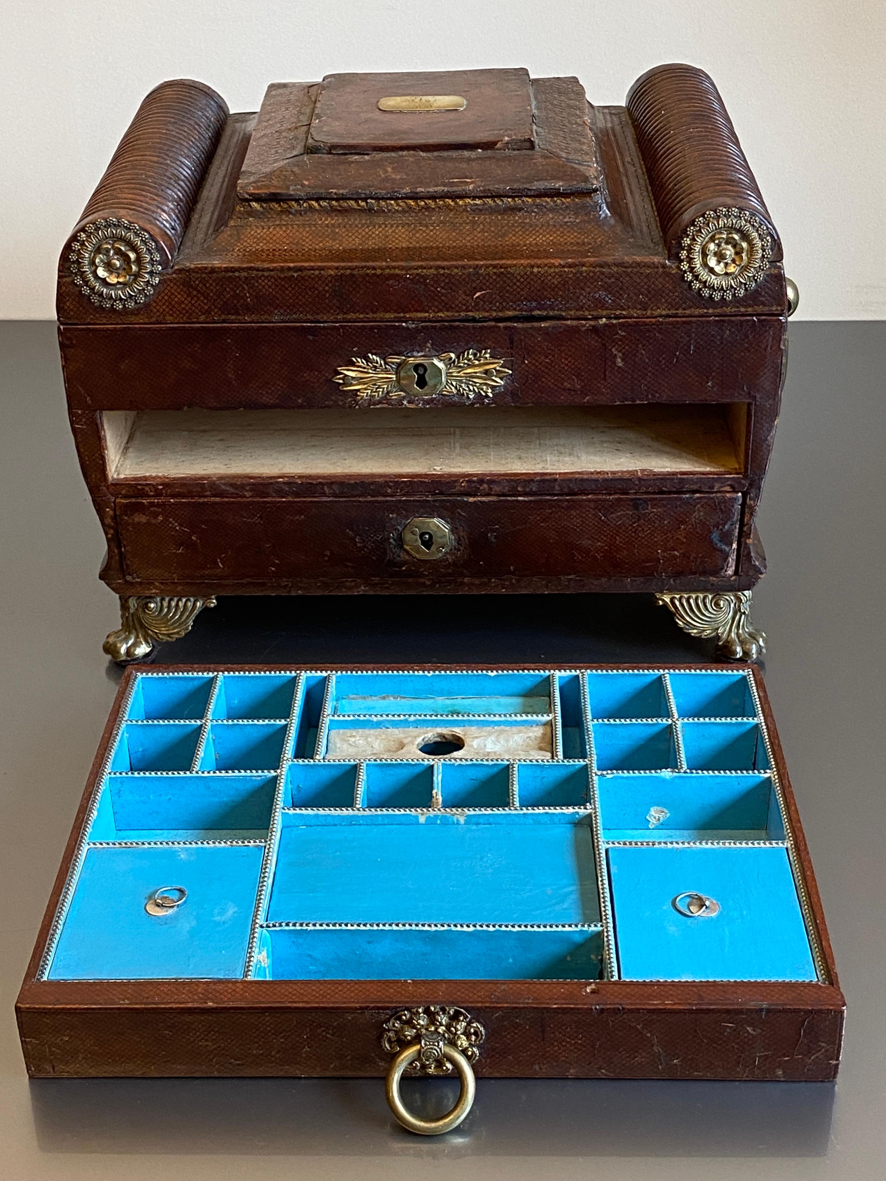 Regency Leder gebundene Schreibschräge Nähen Schmuckkästchen Graviert 