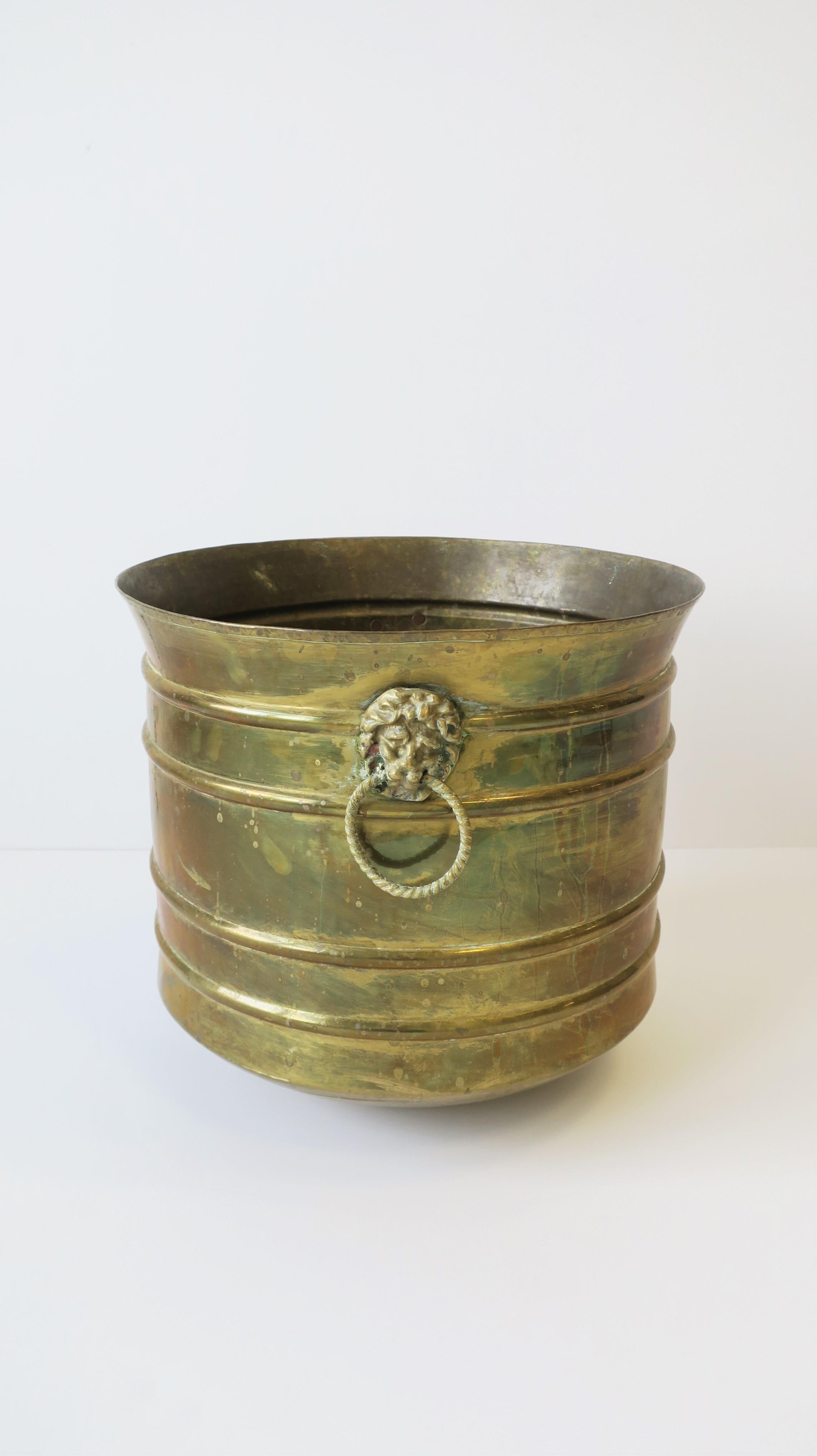 Regency Lionhead Brass Cachepot Jardinière Plant Pot Holder 3