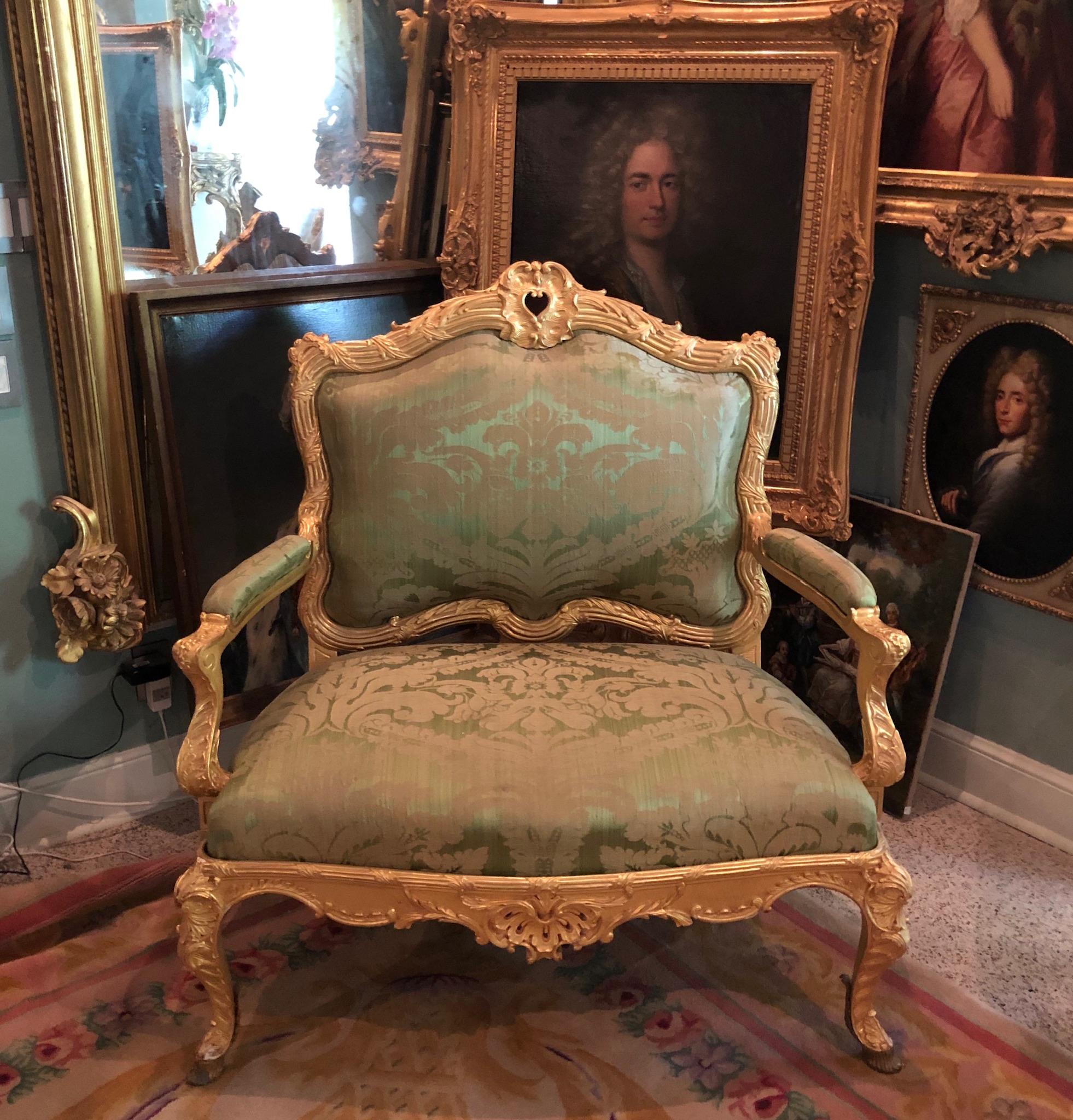 The Regency style started in 1720, until Louis XV was of age to rule without his Regent. It was when he was considered adult at 15. It’s a very nice period style-wise transitioning from Louis 14 to Louis 15.
This Marquise armchair is a very wide