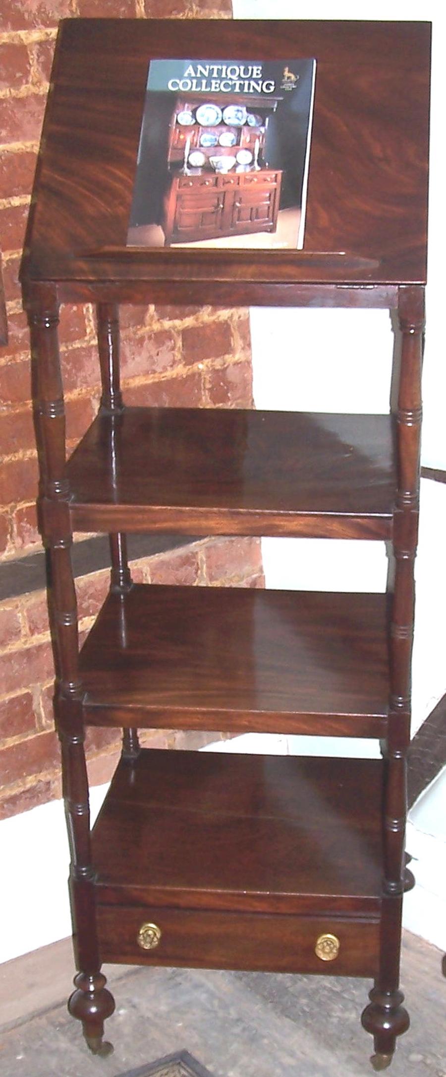 Regency Mahogany 19th Century Rising Top Whatnot In Good Condition For Sale In Bedfordshire, GB
