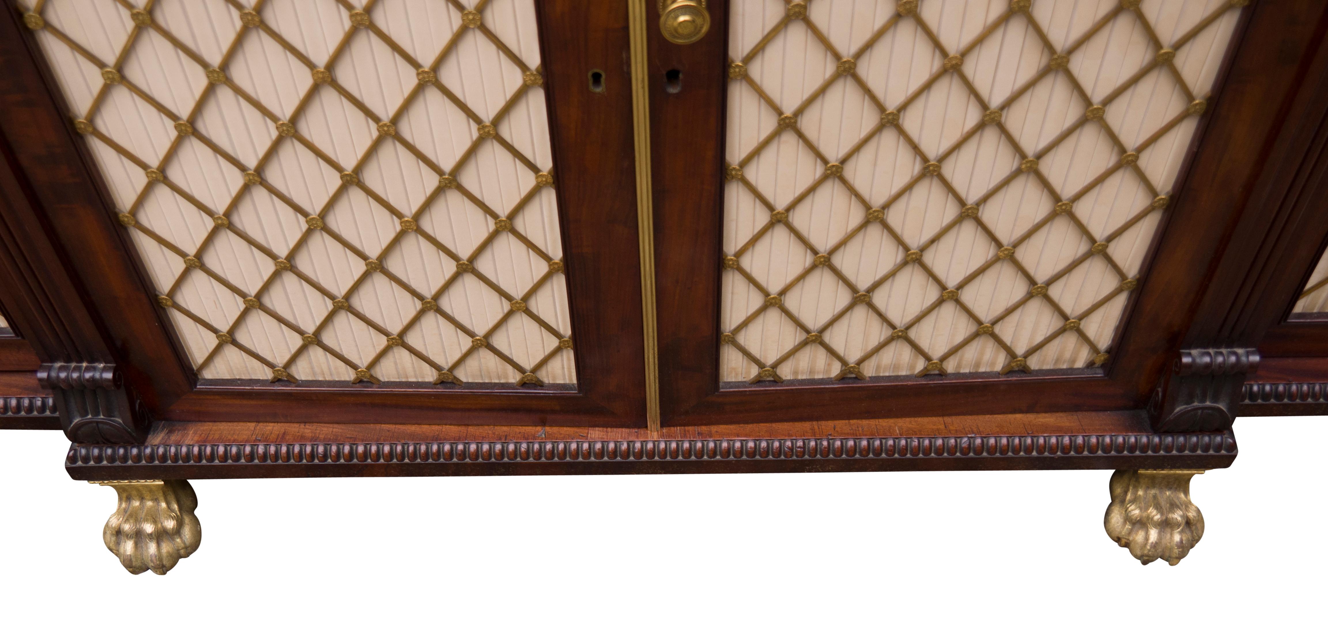 Credenza Regency in mogano e ottone intarsiato proveniente da Westport House, Irlanda in vendita 9