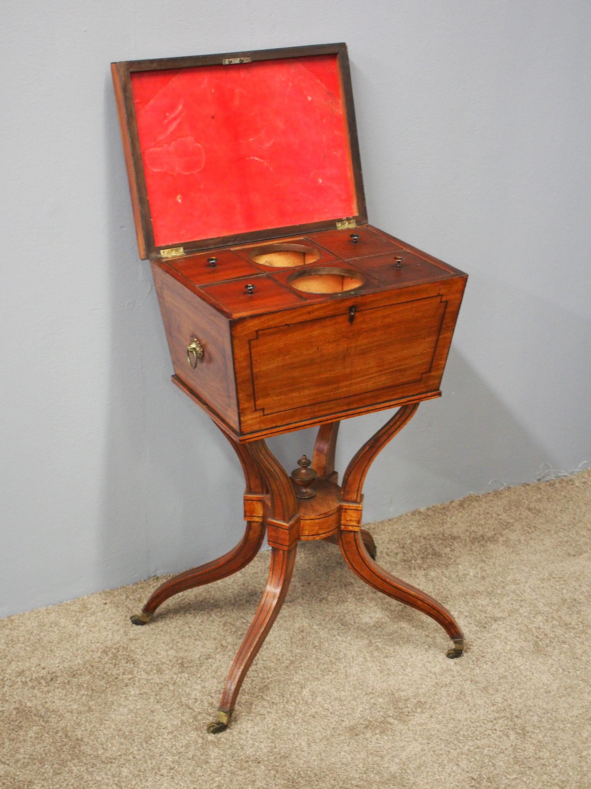 Regency Mahogany and Inlaid Teapoy For Sale 4