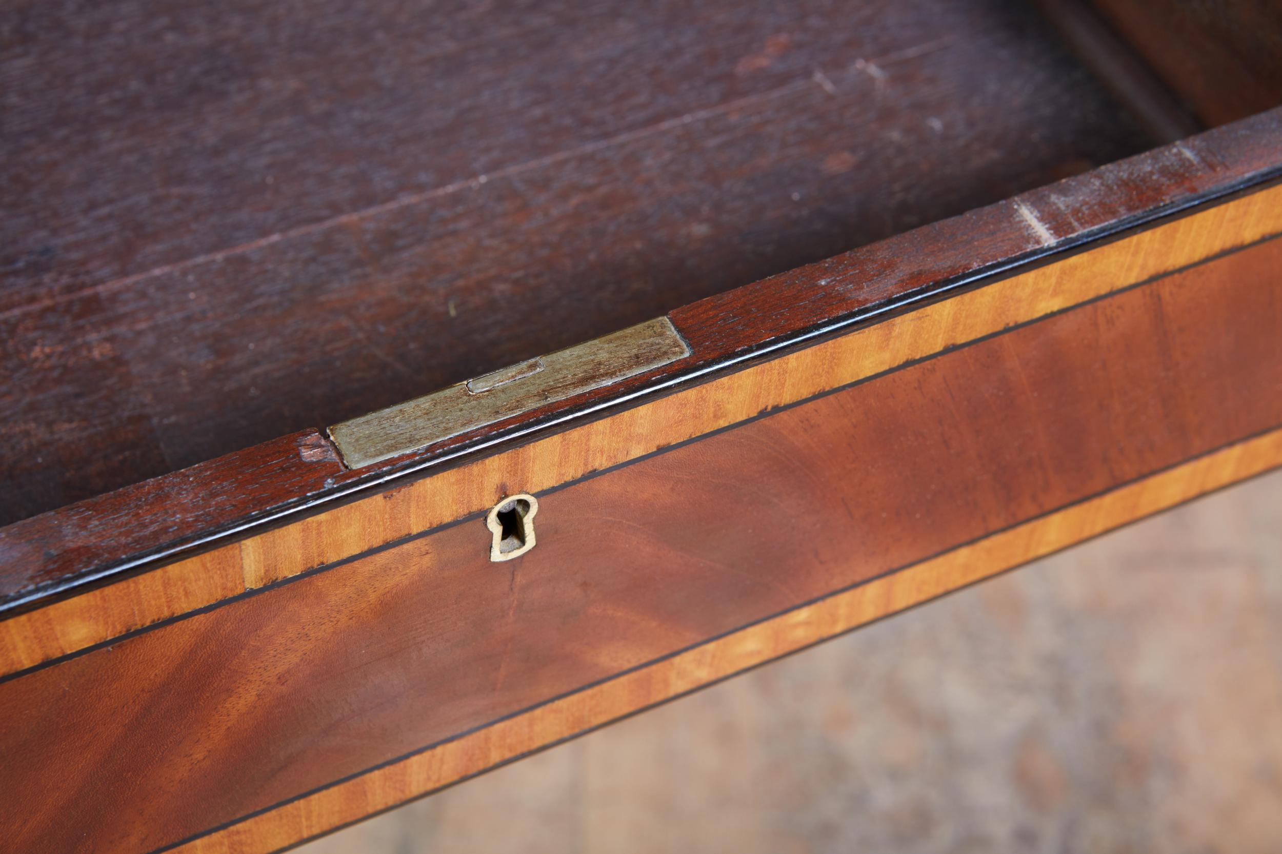 Woodwork Regency Mahogany and Satinwood Sofa Table For Sale