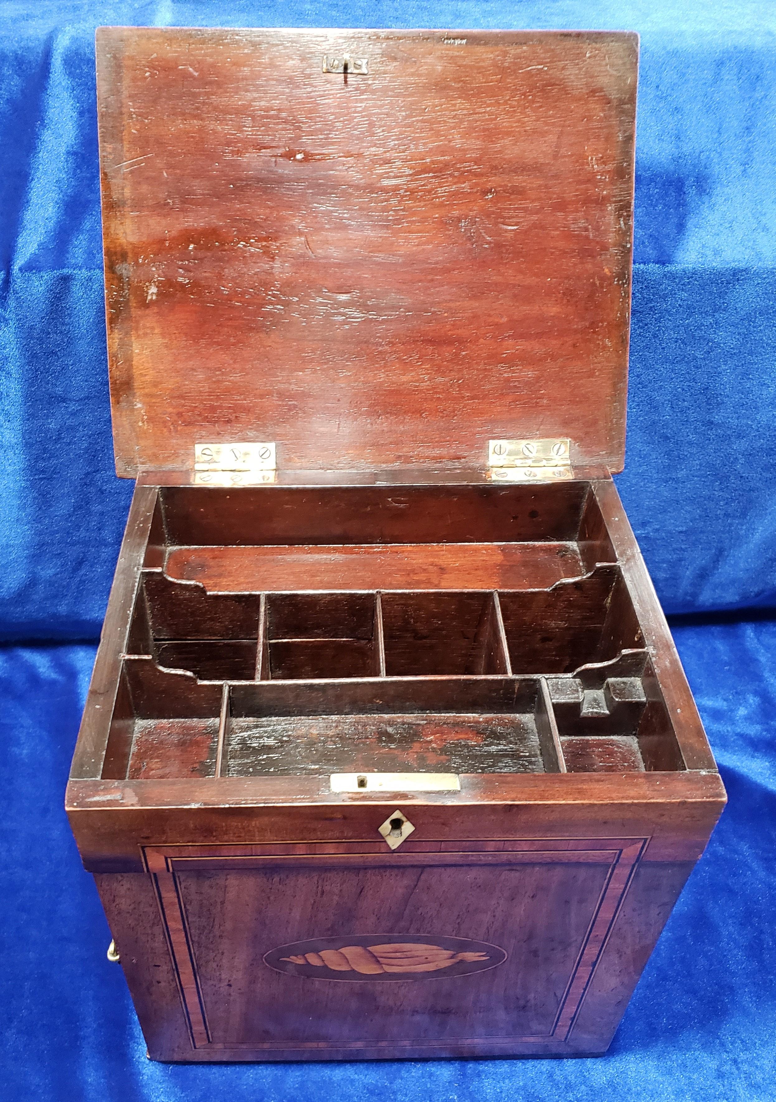 Regency Mahogany Apothecary Cabinet In Good Condition In Pawleys Island, SC