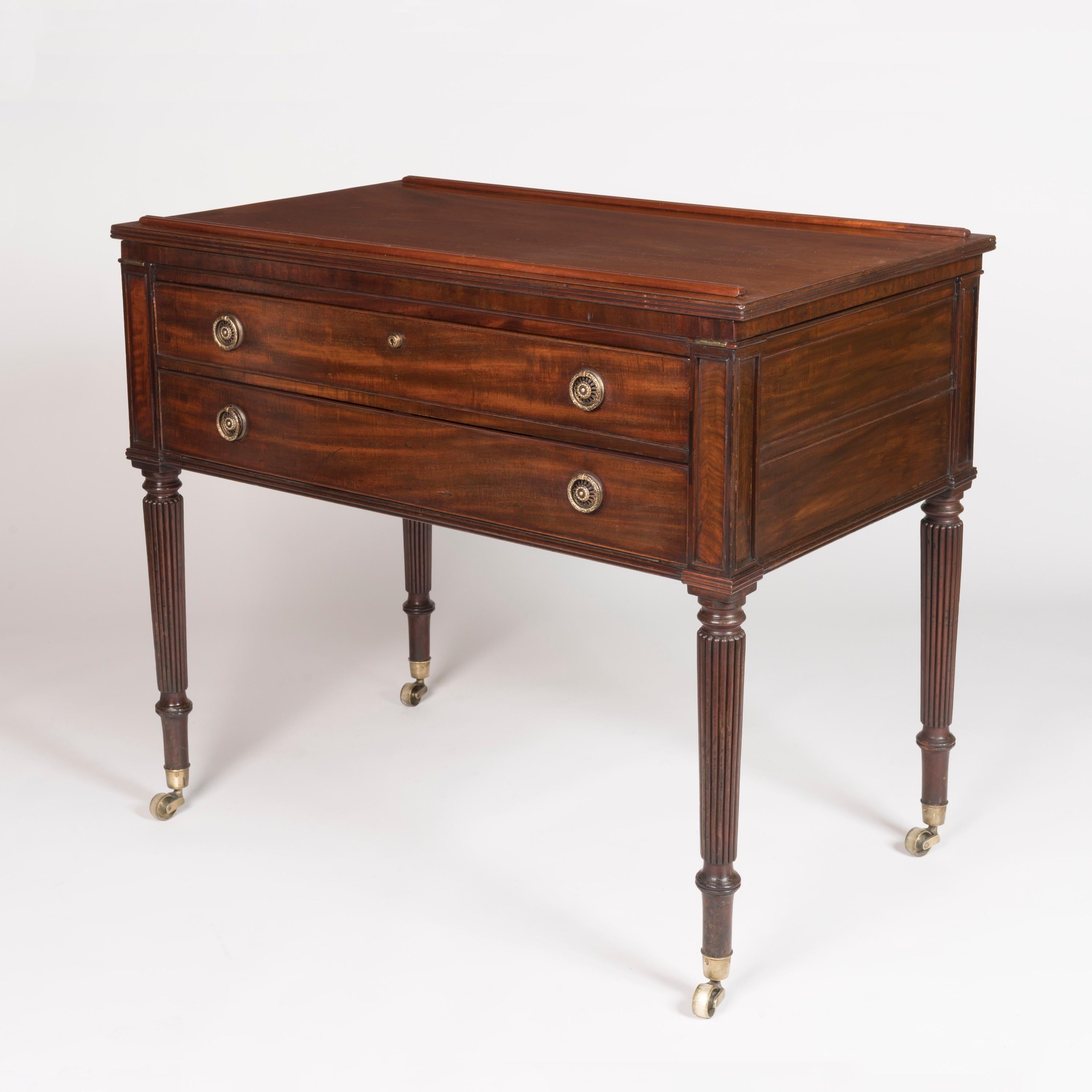 Anglais Table d'architecte Regency en acajou par Gillows, Angleterre, vers 1815 en vente